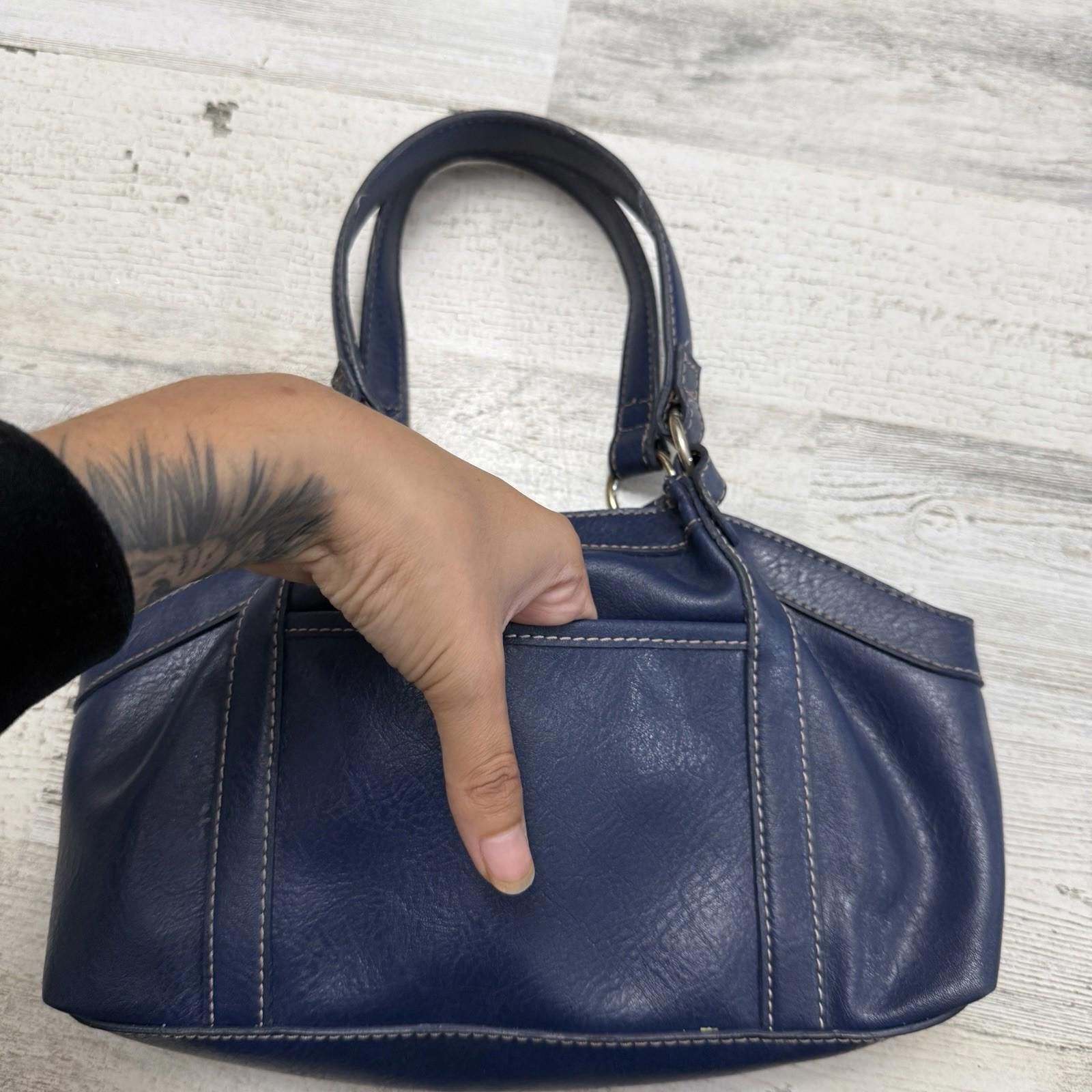 Designer Liz Claiborne Blue Clutch Purse Size ONE SIZE - 2 Thumbnail