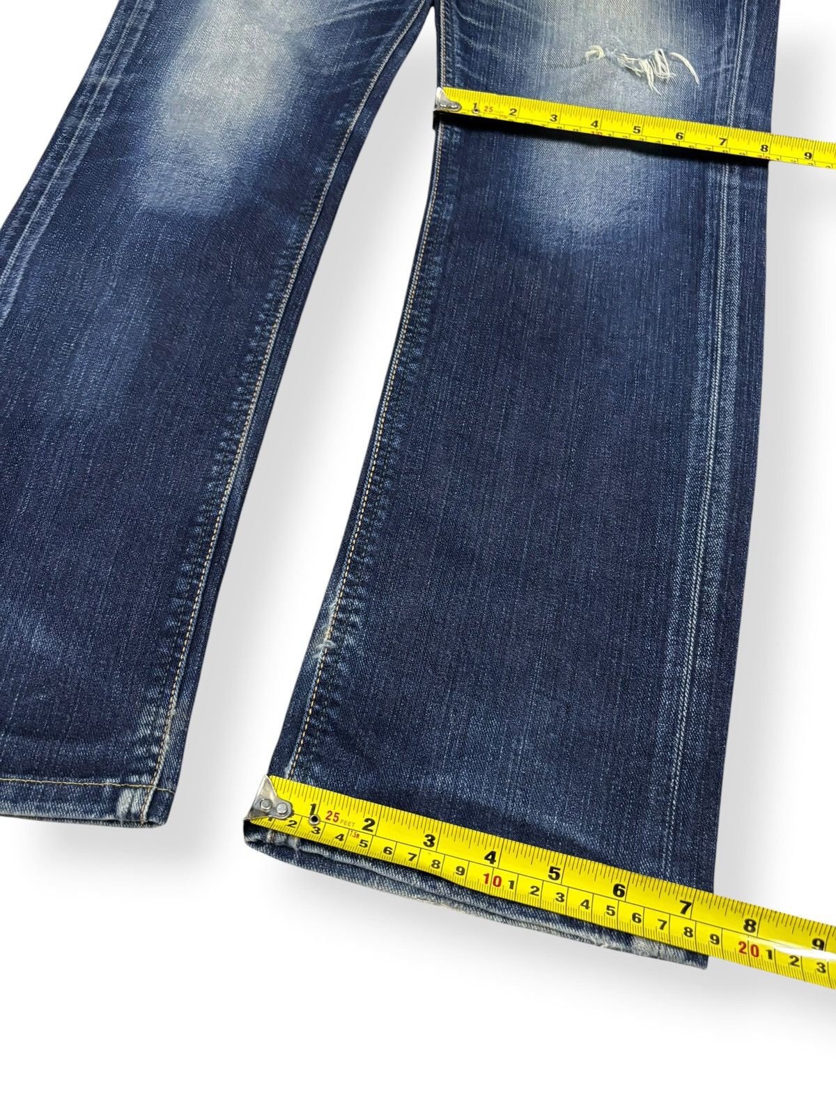 Lee × Number (N)ine Vintage Lee 1O1 Whiskers Wash Slim Straight Distressed Jeans Size US 32 / EU 48 - 13 Thumbnail