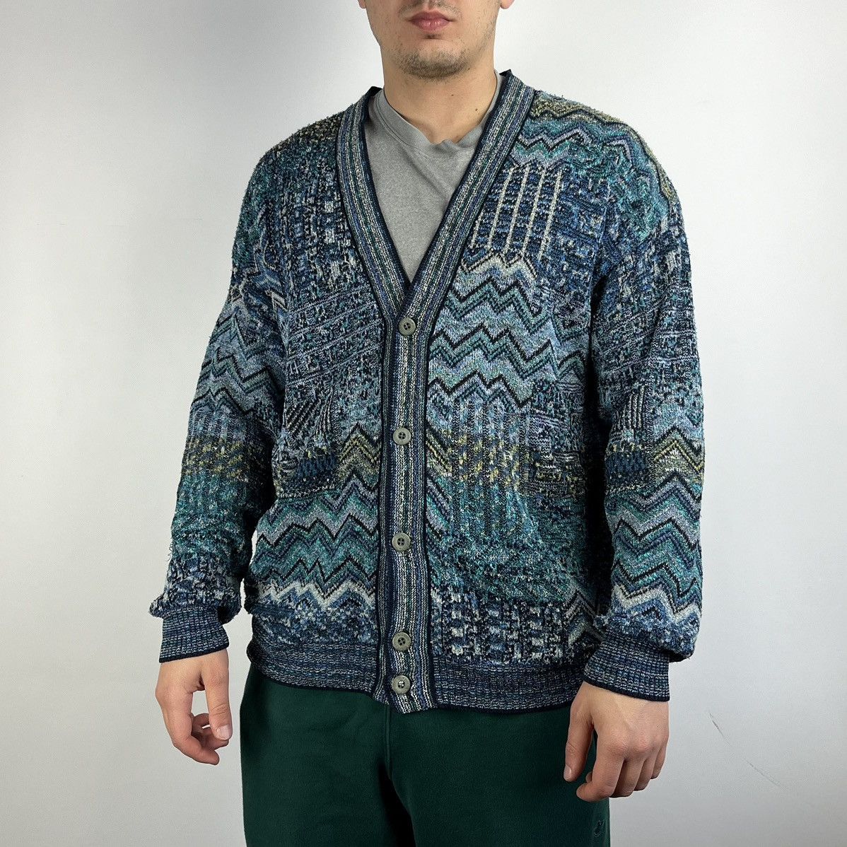 Japanese Brand Vintage cardigan style coogi sweater Japanese size Large Size US L / EU 52-54 / 3 - 1 Thumbnail