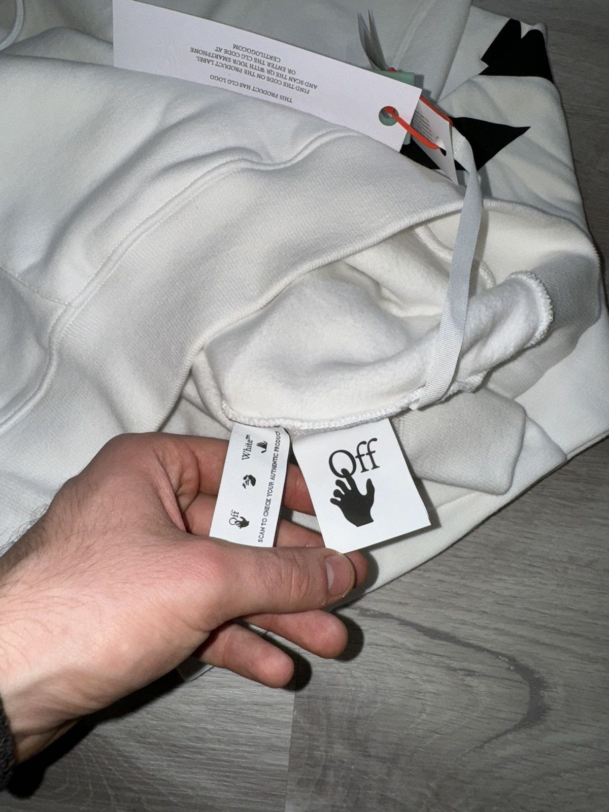 Off-White Off White Helvetica Over Hoodie Size US M / EU 48-50 / 2 - 5 Thumbnail