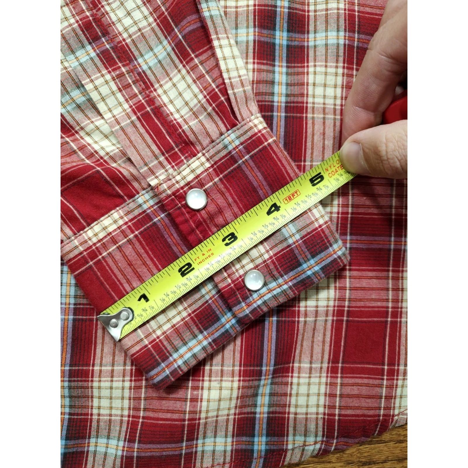 Wrangler VINTAGE Wrangler Wrancher Western Shirt Pearl Snap Red Plaid USA Mens XL Clearance? No. Size US XL / EU 56 / 4 - 7 Thumbnail