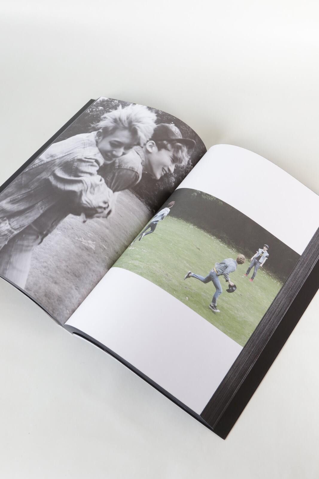 Other 2014' S.M. Entertainment Die Jungs EXO Book Size ONE SIZE - 5 Thumbnail