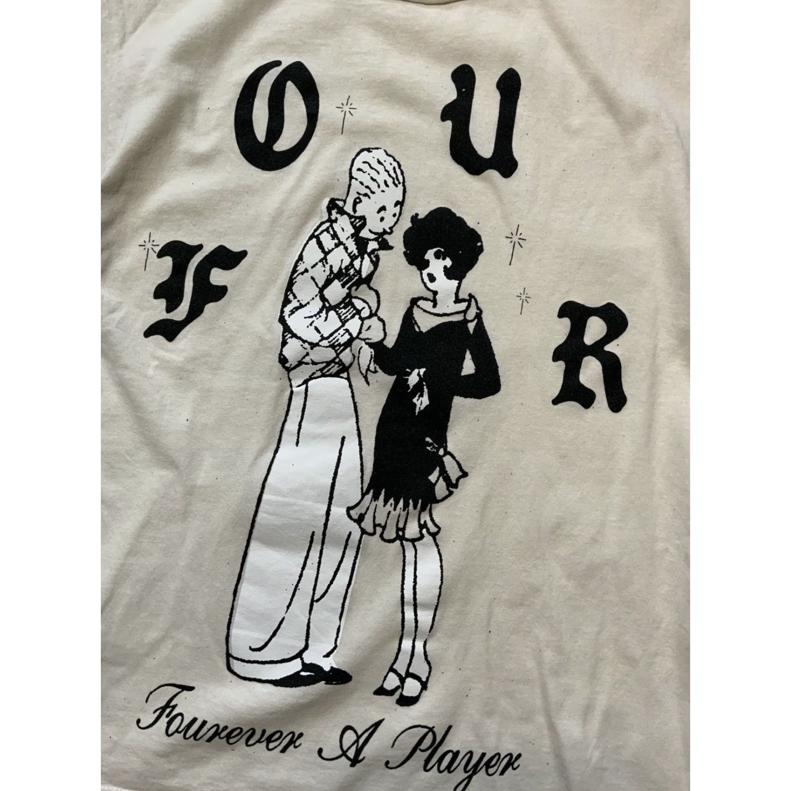 Vintage VINTAGE 4 Hunnid YG Fourever A Player Four Graphic Natural S/S Crewneck T-Shirt Sz. M Mens Size US M / EU 48-50 / 2 - 4 Thumbnail