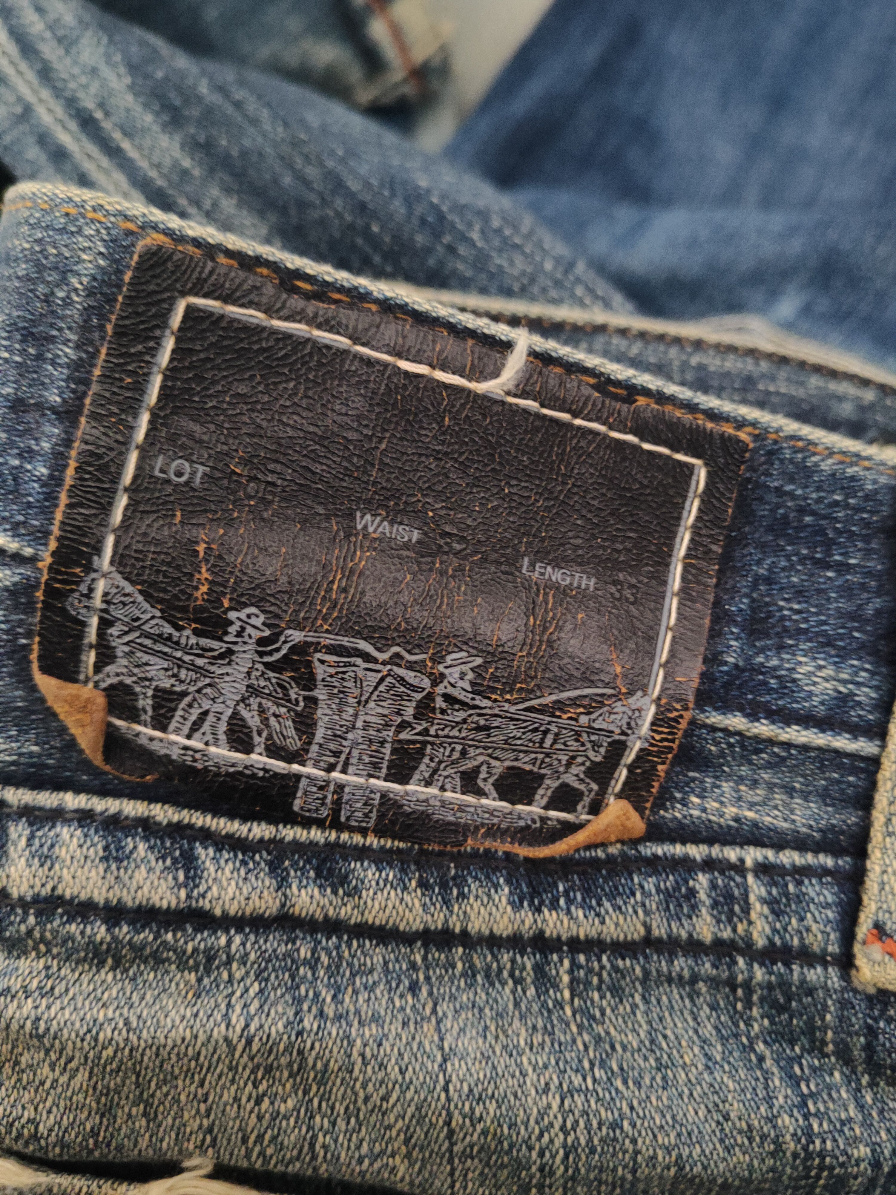 Levi's DL Levi's Dark Blue Distressed Ripped Jeans #46-823 Size US 33 - 14 Thumbnail