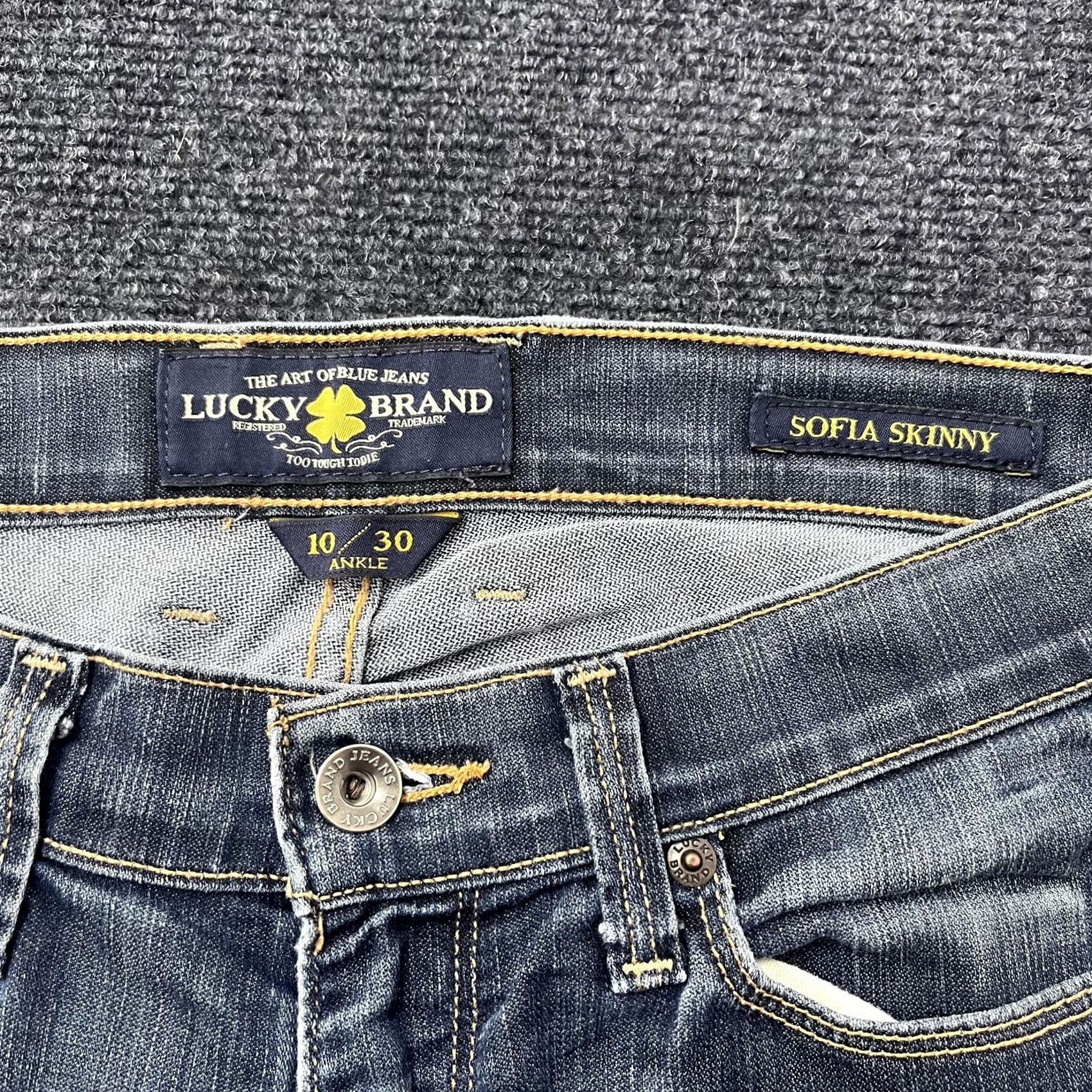 Lucky Brand Lucky Brand Jeans Womens 10 Blue Sofia Skinny Ankle Medium Wash Zip Fly Faded Size 32" / US 10 / IT 46 - 2 Thumbnail