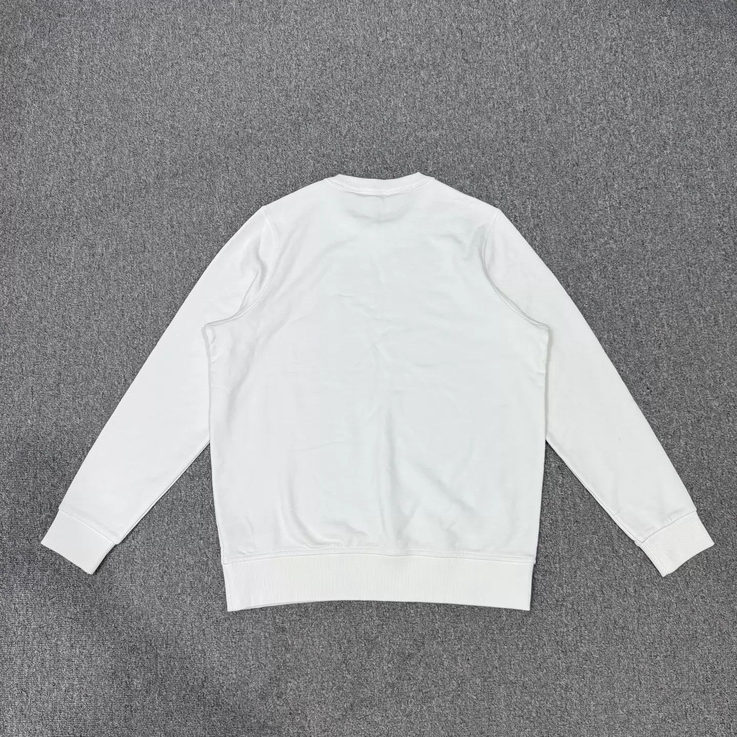 Burberry Burberry White Logo Print Crewneck LS Sweatshirt M NWT Size M / US 6-8 / IT 42-44 - 2 Thumbnail