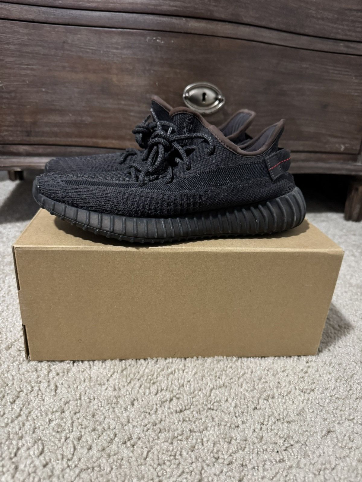 Adidas Yeezy 350 V2 Black (non reflective) Size US 8.5 / EU 41-42 - 6 Thumbnail