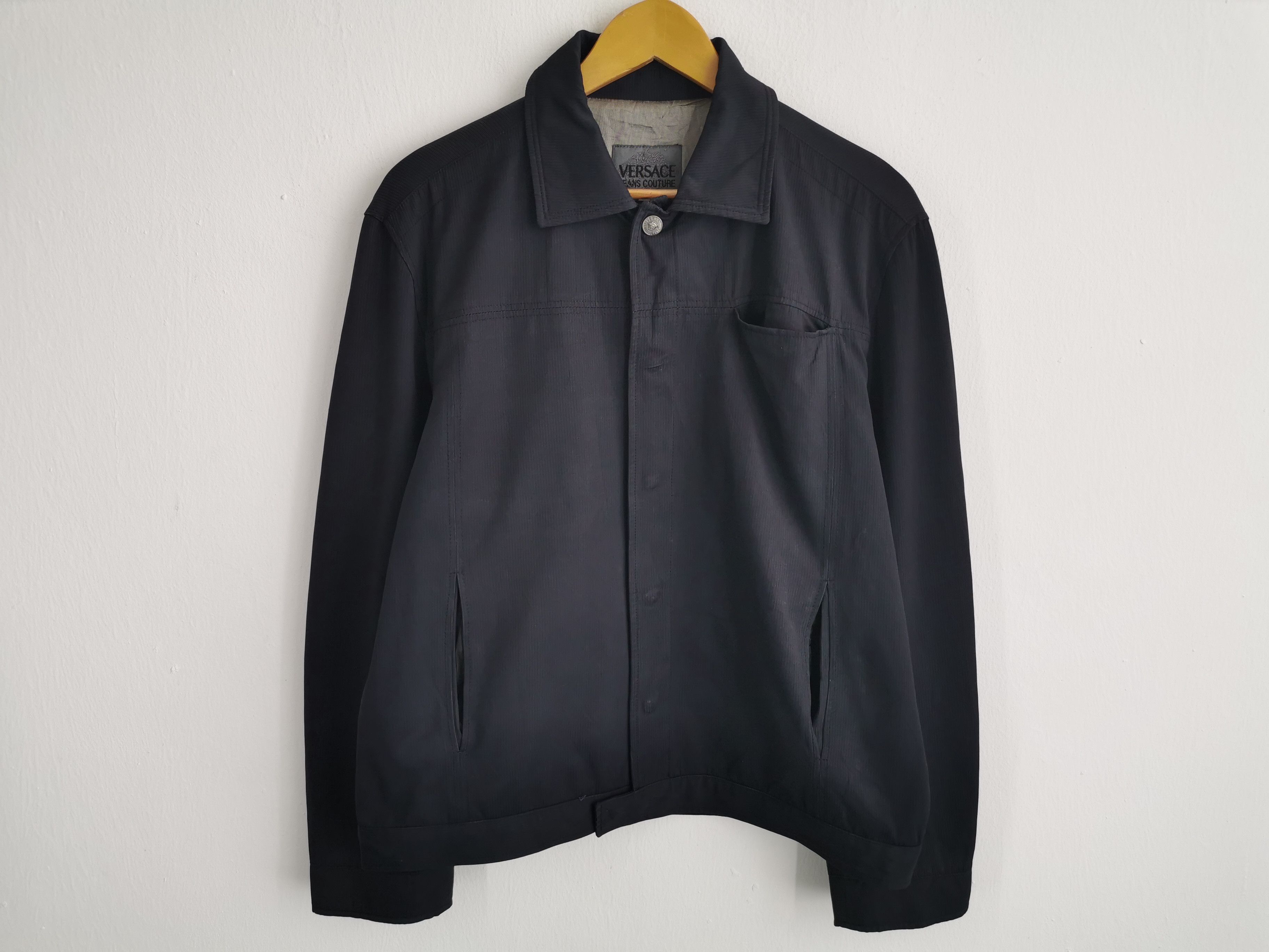 Versace Vintage 90s Versace Button Shirt Made In Italy Size M Size US L / EU 52-54 / 3 - 2 Thumbnail