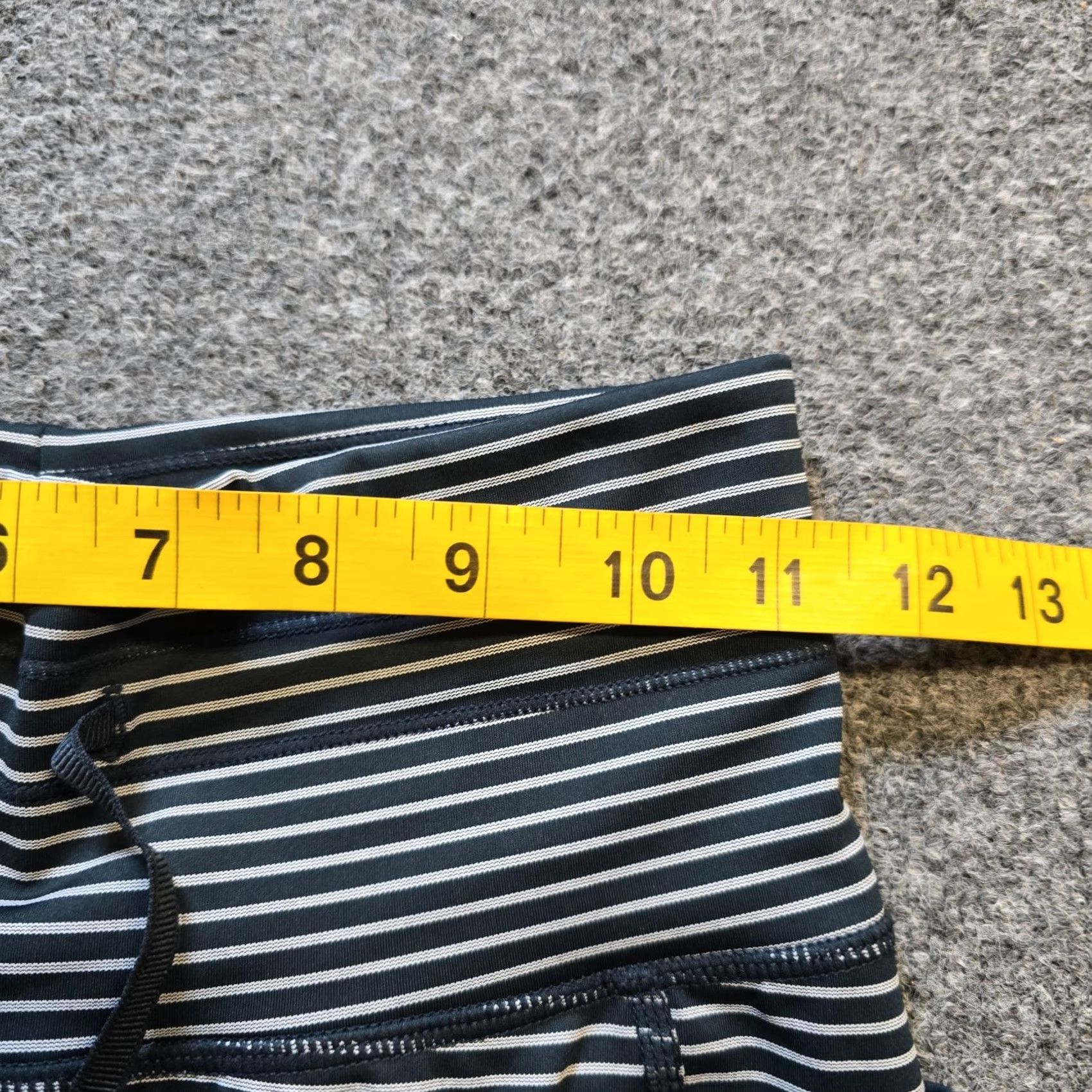 Vintage Halara Pants Womens Size Small Blue Stripe Stretch Jogger High Rise Ankle Casual Size 28" / US 6 / IT 42 - 7 Thumbnail