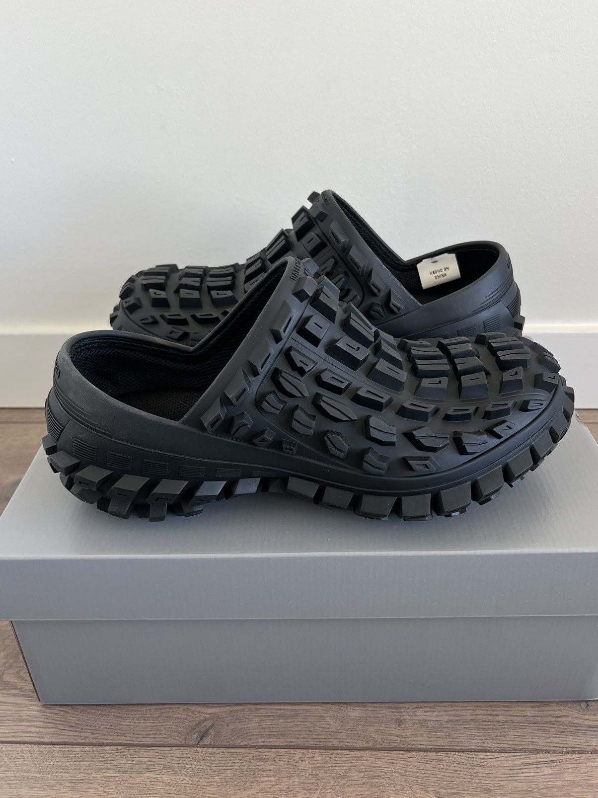 Balenciaga Balenciaga Defender Bouncer Clog 46 Size US 13 / EU 46 - 13 Thumbnail