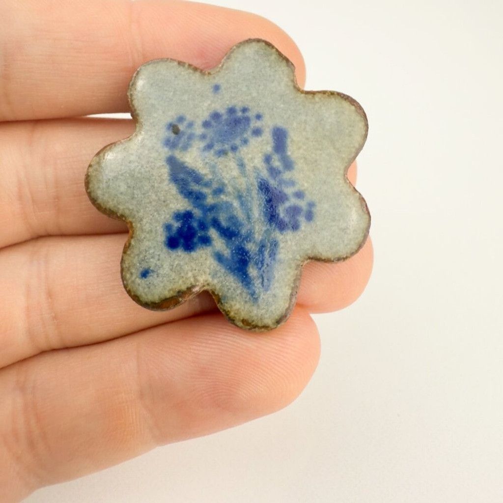 Vintage Cottagecore Brooch Enamel Earthenware Terracota Flower Pin Size ONE SIZE - 1 Thumbnail