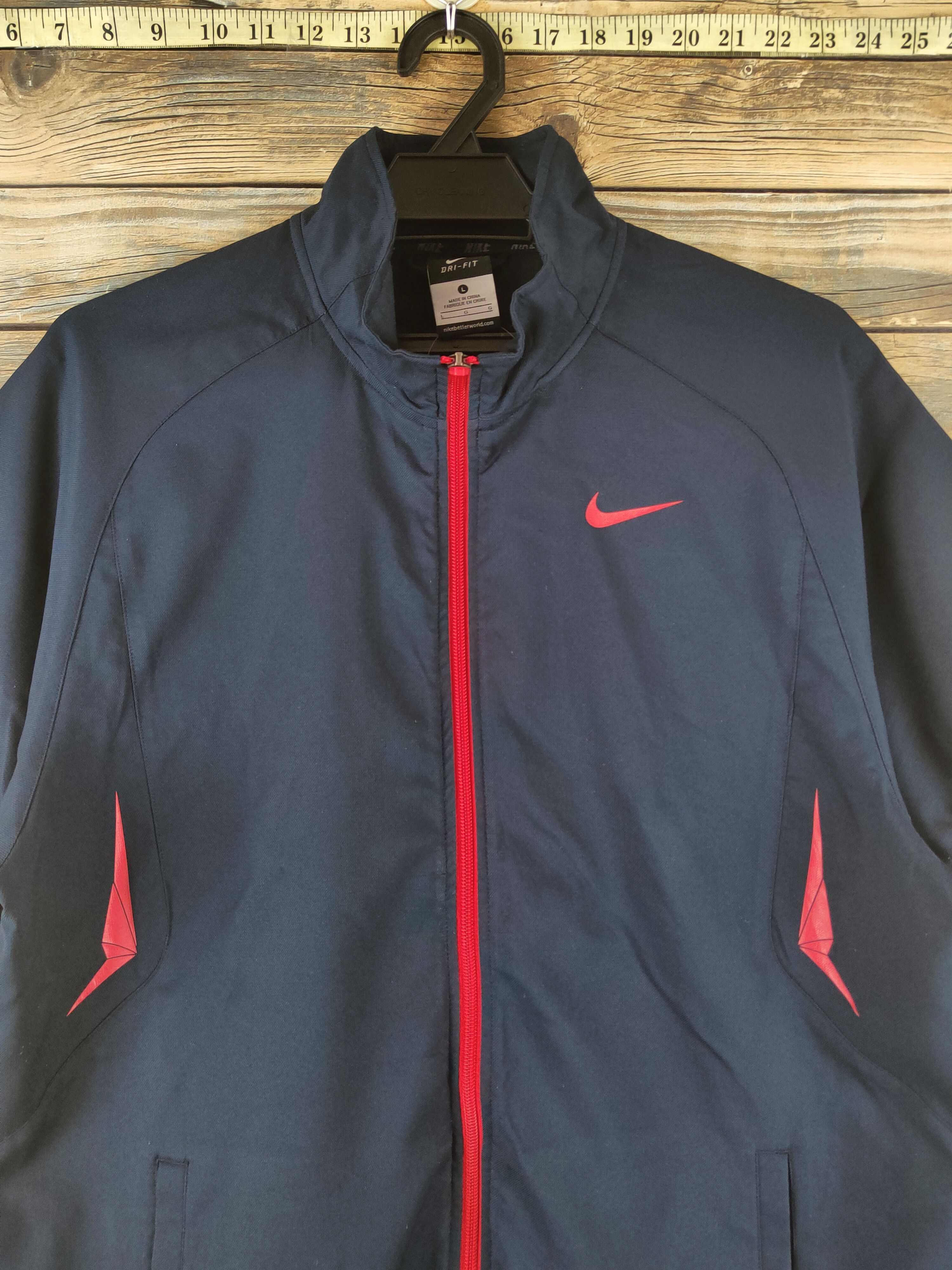 Nike Nike Navy Sweatshirts shortsleeve #S2864 Size US L / EU 52-54 / 3 - 2 Thumbnail