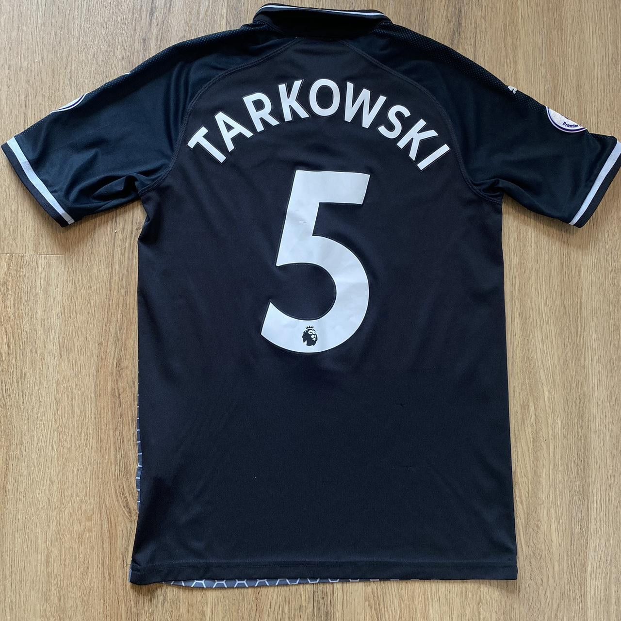 Puma 2018-19 *5 Tarkowski Burnley Away Puma Football Shirt Size US S / EU 44-46 / 1 - 1 Thumbnail