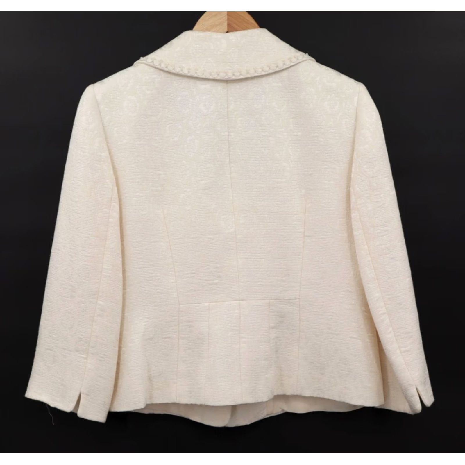 Vintage Tahari Blazer Jacquard Beads 10P Petite Formal Career Party Jacket Womens Size L / US 10 / IT 46 - 2 Thumbnail