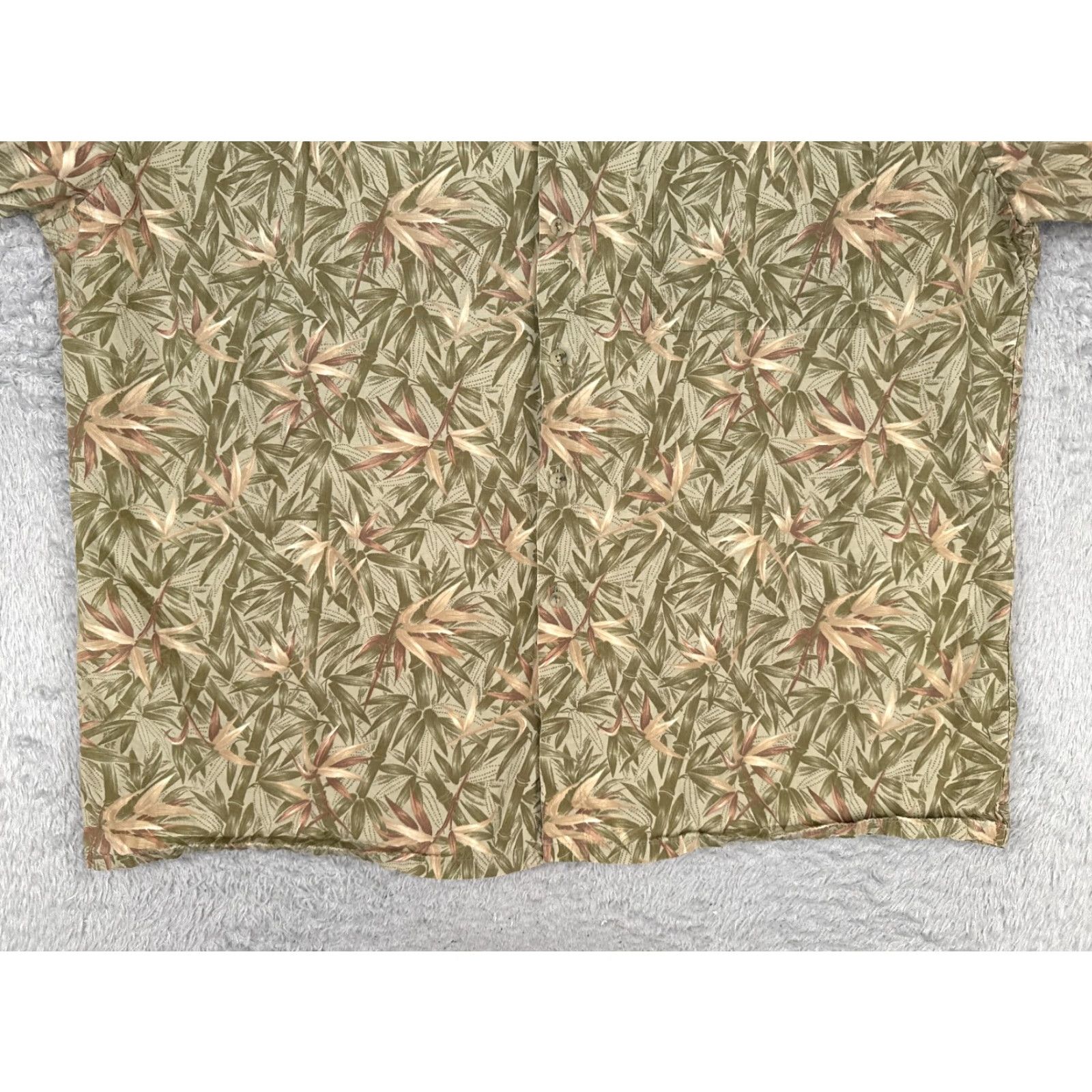 Pierre Cardin Pierre Cardin Shirt Men XL Green Floral Leaf 100% Cotton Hawaiian Resort Vacation Aloha Short Sleeve Button-Up Size US XL / EU 56 / 4 - 5 Thumbnail