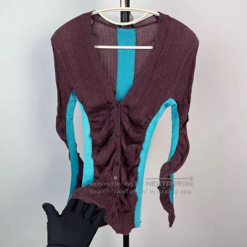 Louis Vuitton Louis Vuitton Brown and blue contrast pleated V-neck cashm Size S / US 4 / IT 40 - 2 Thumbnail