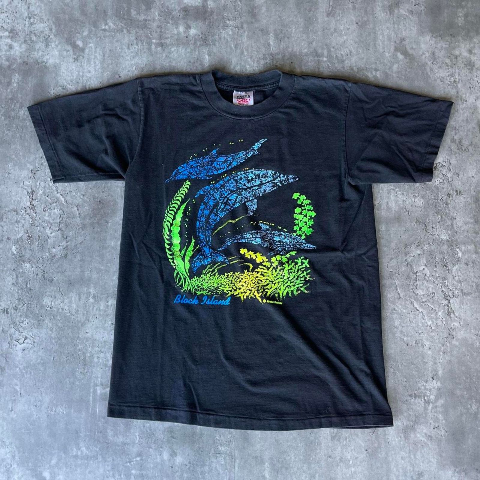 Vintage Vintage 90s Animal / Nature Graphic Tshirt Size US S / EU 44-46 / 1 - 1 Thumbnail