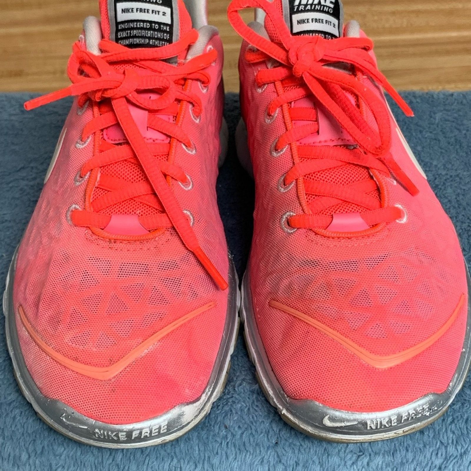 Nike NIKE FREE FIT 2 TRAINING SHOES PINK SIZE 7 GREAT CONDITION Size US 7 / IT 37 - 4 Thumbnail