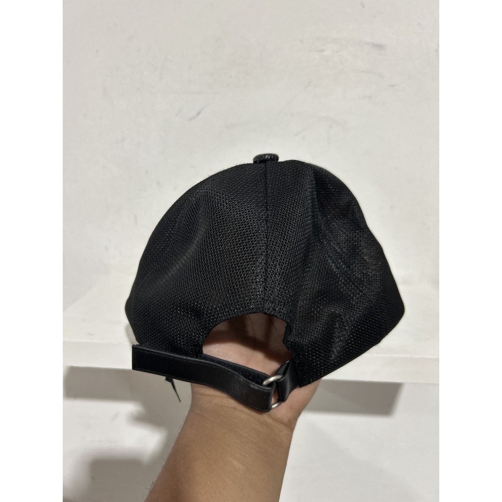 Gucci GUCCI GG MONOGRAM LEATHER EMBOSSED CAP BLACK PREOWNED Size ONE SIZE - 3 Thumbnail