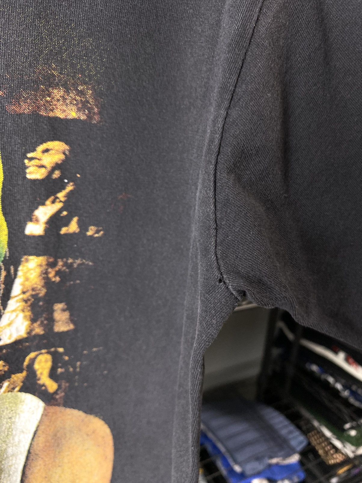 Bob Marley Rare! Vintage 1990’s Bob Marley Big Print Faded T Shirt Size US M / EU 48-50 / 2 - 7 Thumbnail