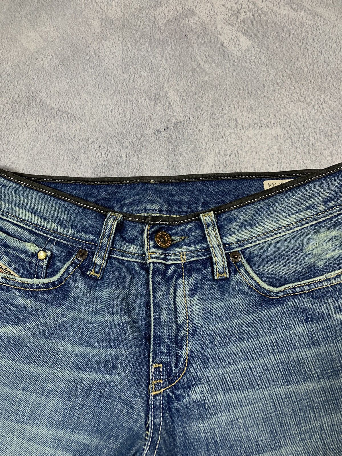 Diesel × Vintage VintageY2K Diesel faded straight denim jeans streetwear S 27 Size 27" / US 4 / IT 40 - 10 Thumbnail