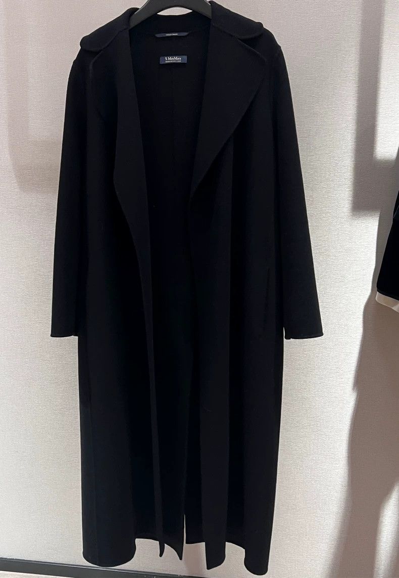 Max Mara Max Mara Coat Size XL / US 12-14 / IT 48-50 - 1 Thumbnail