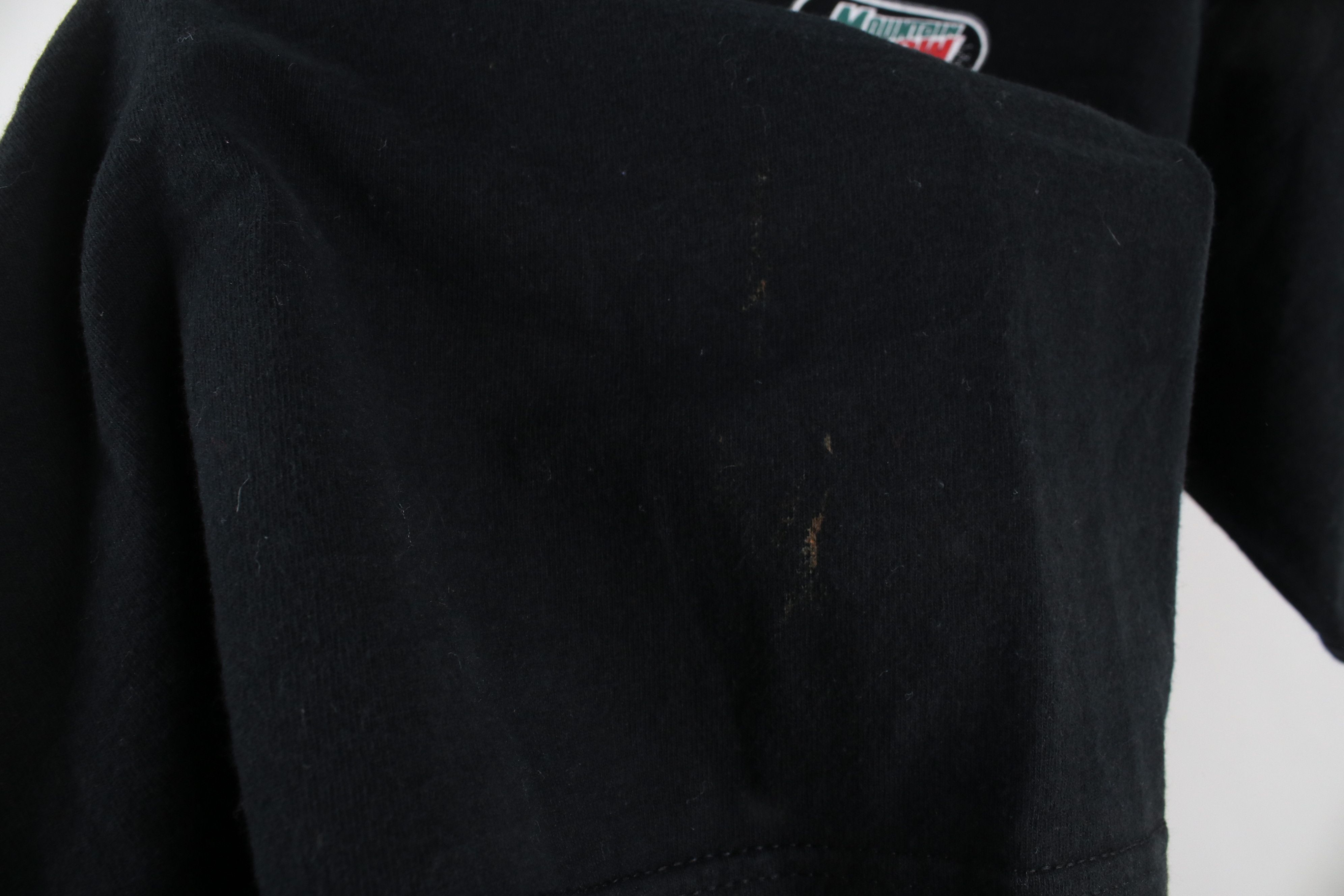 Vintage Vintage 90s Mountain Dew Spell Out Do The Dew T-Shirt Black Size US XXL / EU 58 / 5 - 6 Thumbnail
