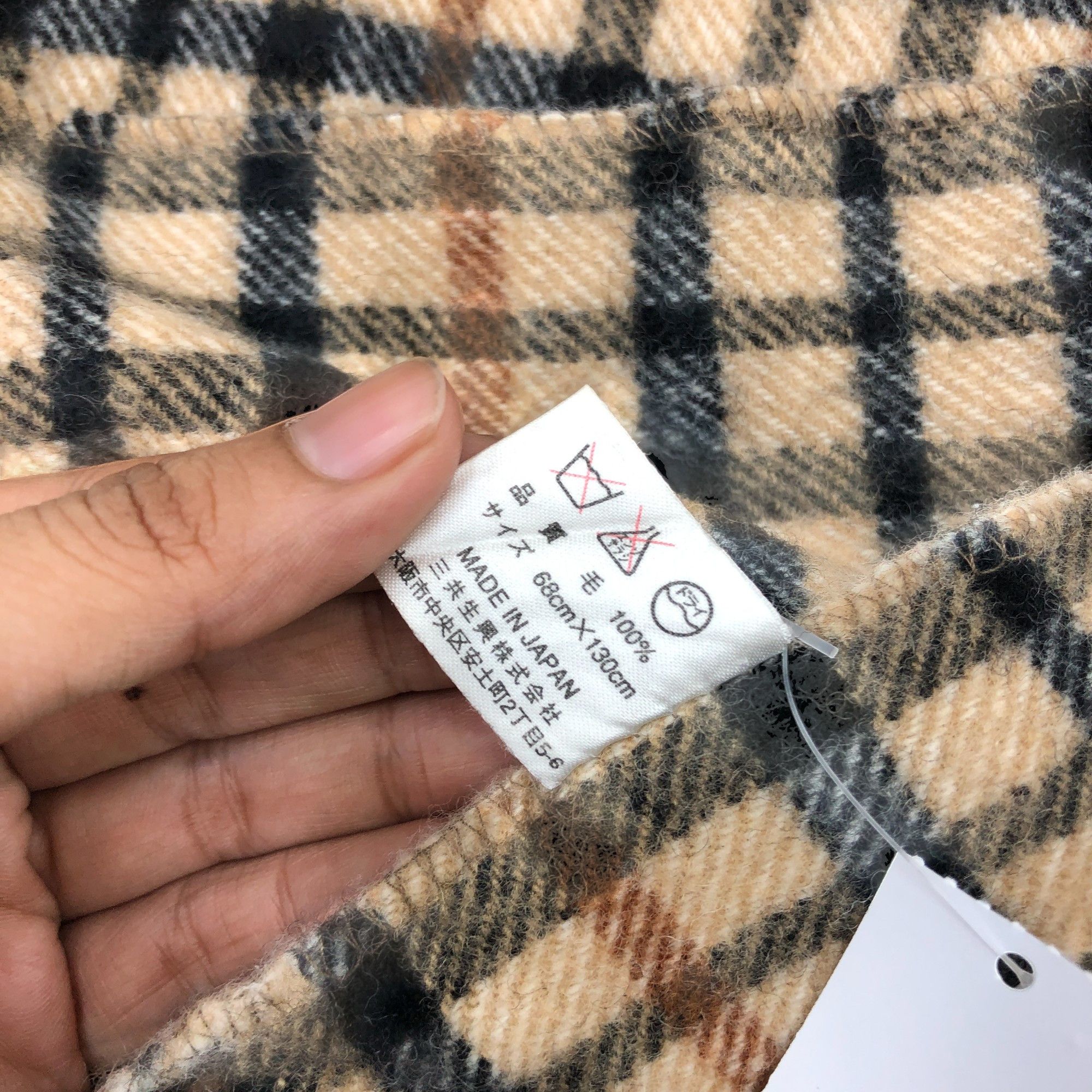 DAKS Vintage DAKS Scarf Muffler Wool Shawls Babushka Scarves Size ONE SIZE - 6 Thumbnail
