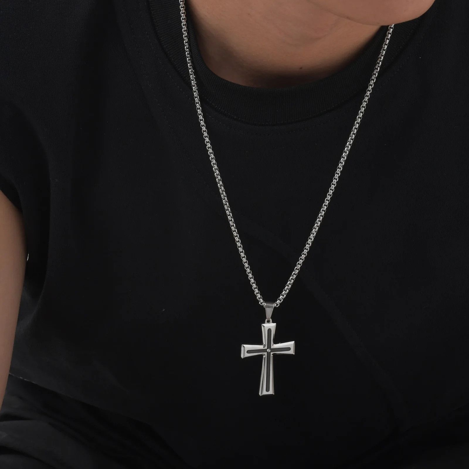 Jewelry Cross Necklace for Men Size ONE SIZE - 4 Thumbnail