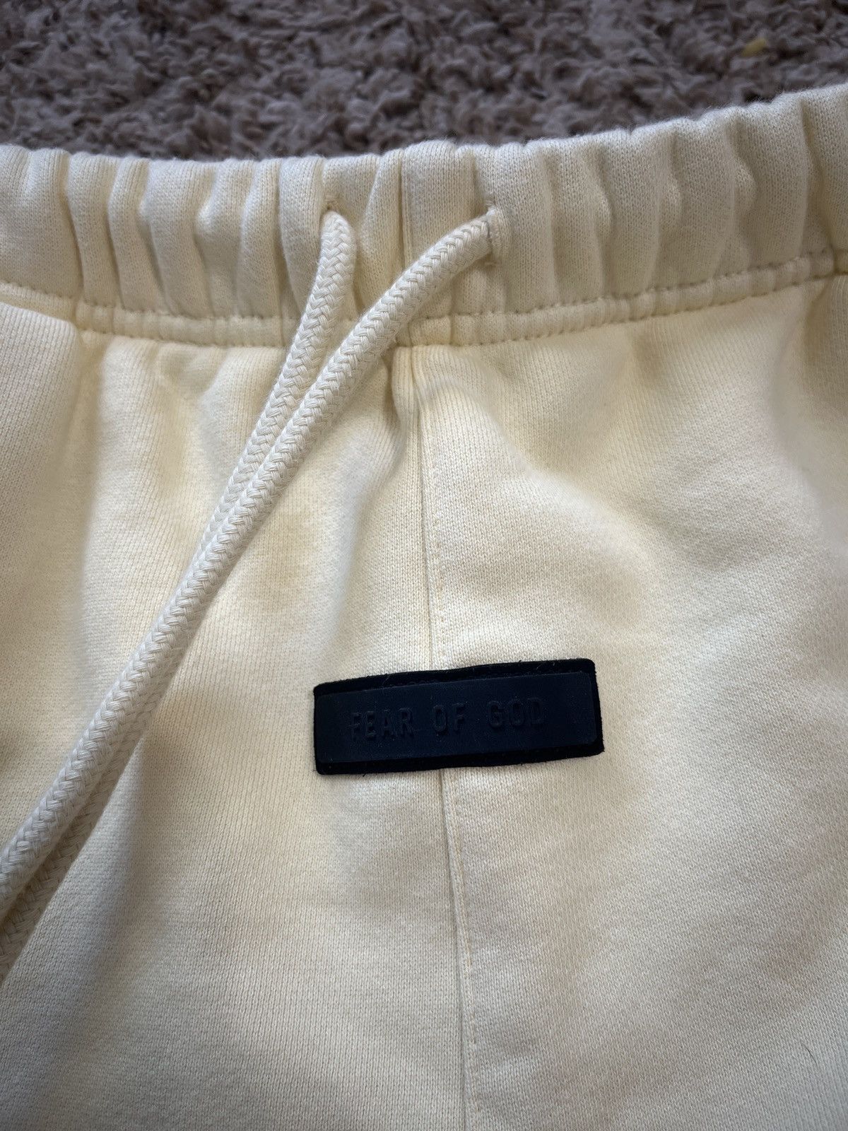Fear of God Fear of god essentials shorts Size US 34 / EU 50 - 3 Thumbnail