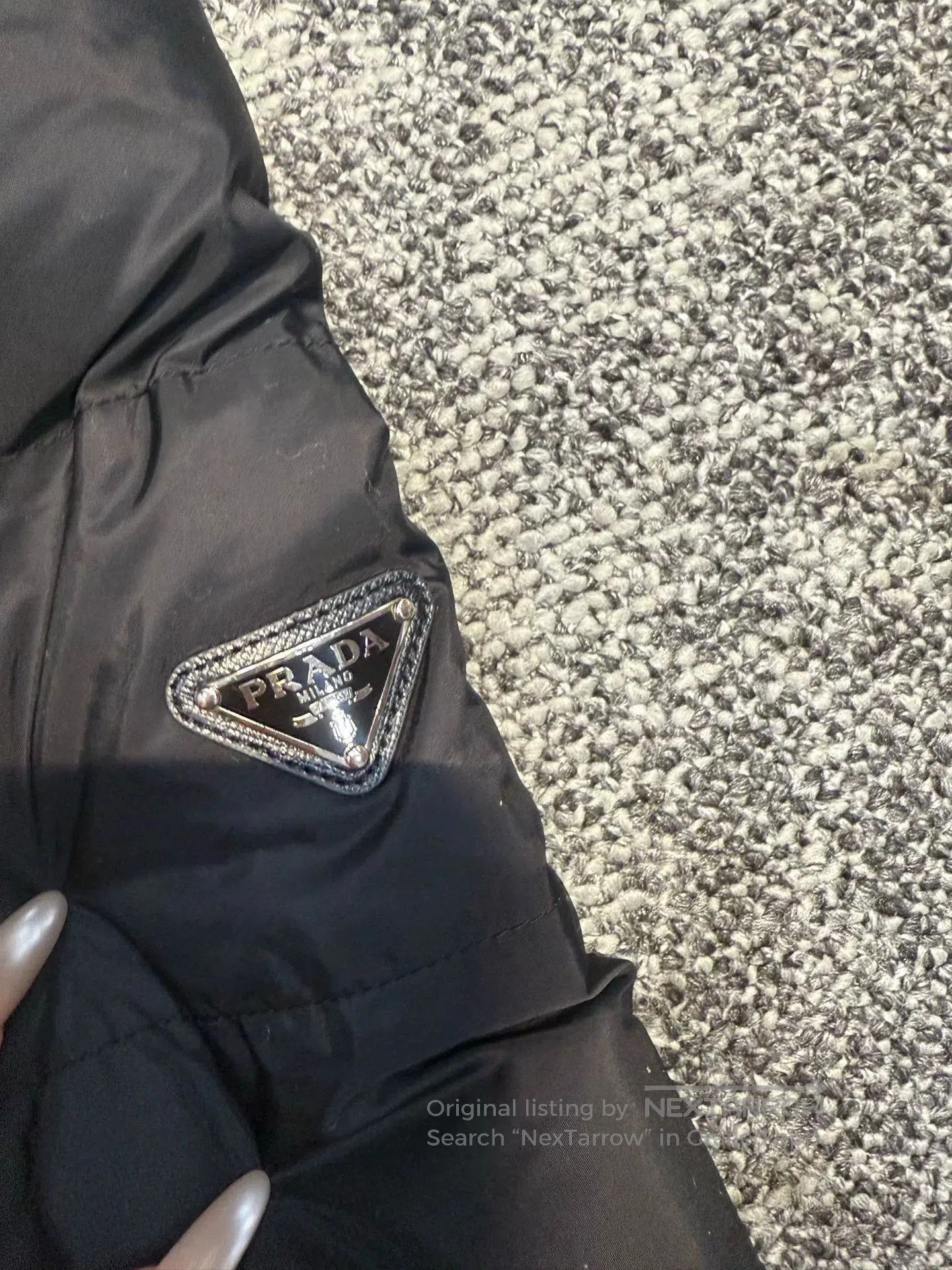 Prada Prada Size 40 Black Hooded Down Jacket. Size US XXS / EU 40 - 2 Thumbnail