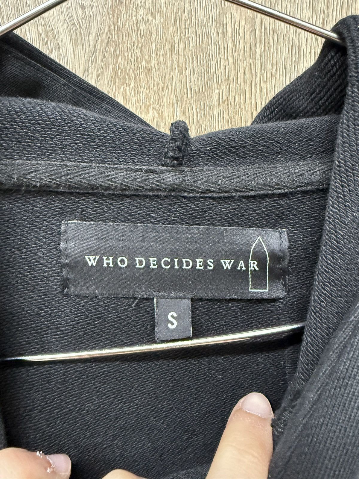 Who Decides War Who Decides War Black Hoodie Size US S / EU 44-46 / 1 - 6 Thumbnail
