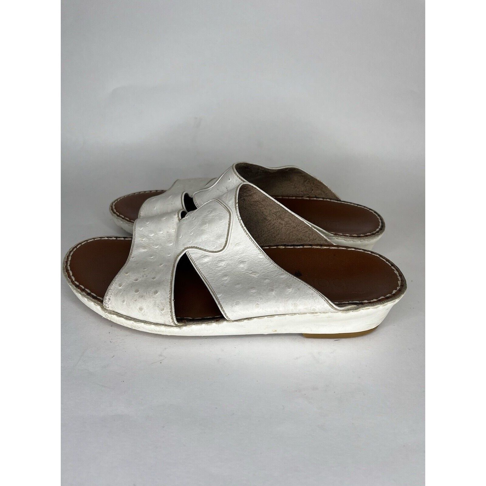 Other Barjeel White Leather Comfort Walking Wedge Slides Sandals W Size US 7.5 / IT 37.5 - 8 Thumbnail