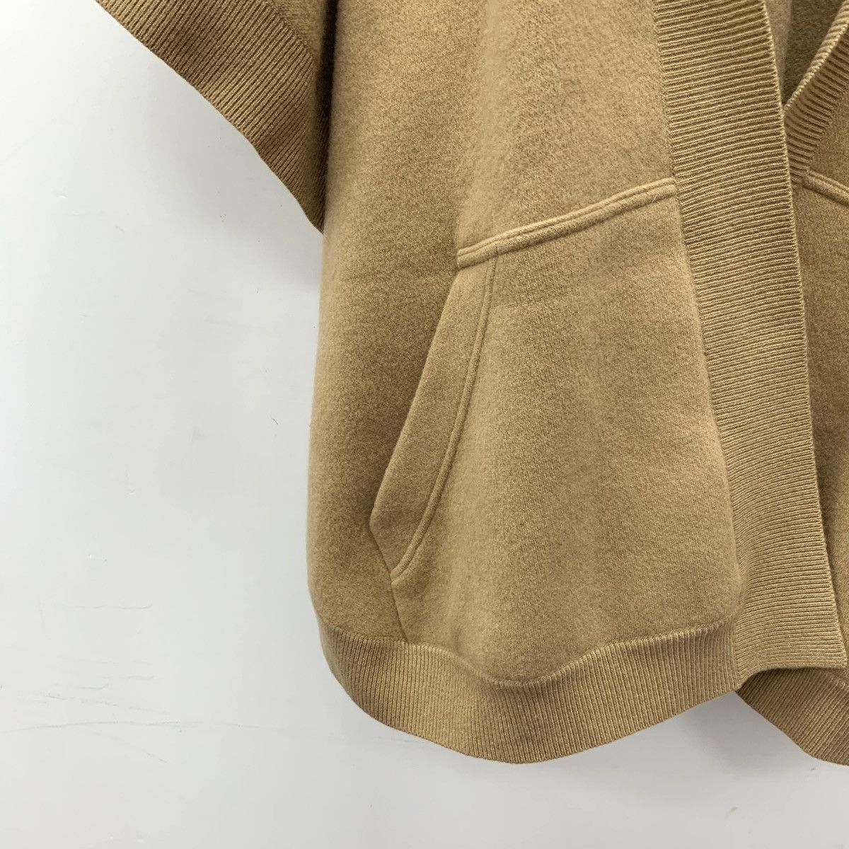 Burberry Burberry Brown Logo Wool Poncho Shawl Jacket Size ONE SIZE - 4 Thumbnail