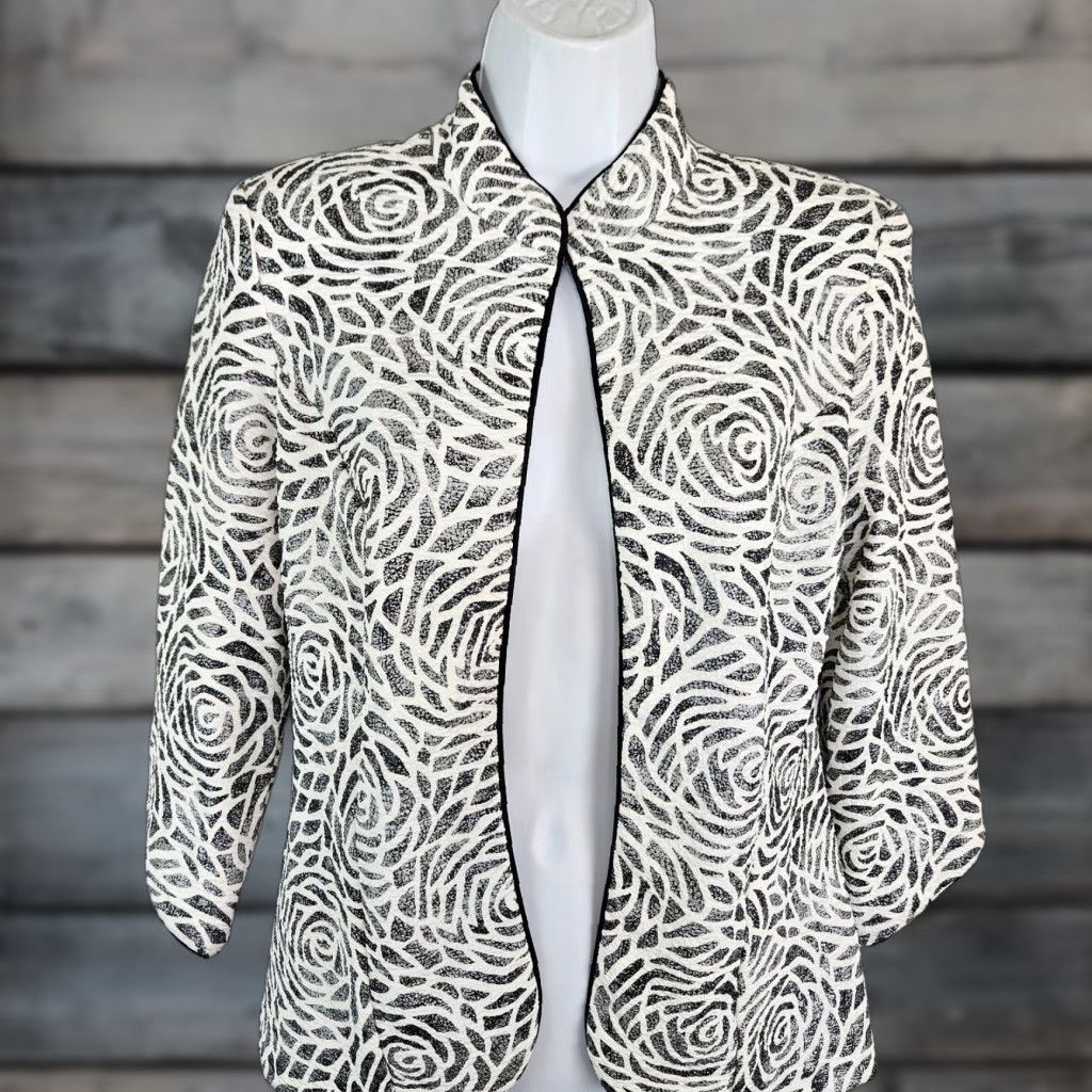 Joseph Ribkoff VINTAGE Joseph Ribkoff Womens Jacket Sz 6 White Black Eye Hook Closer 3/4 Sleeve Size M / US 6-8 / IT 42-44 - 1 Thumbnail