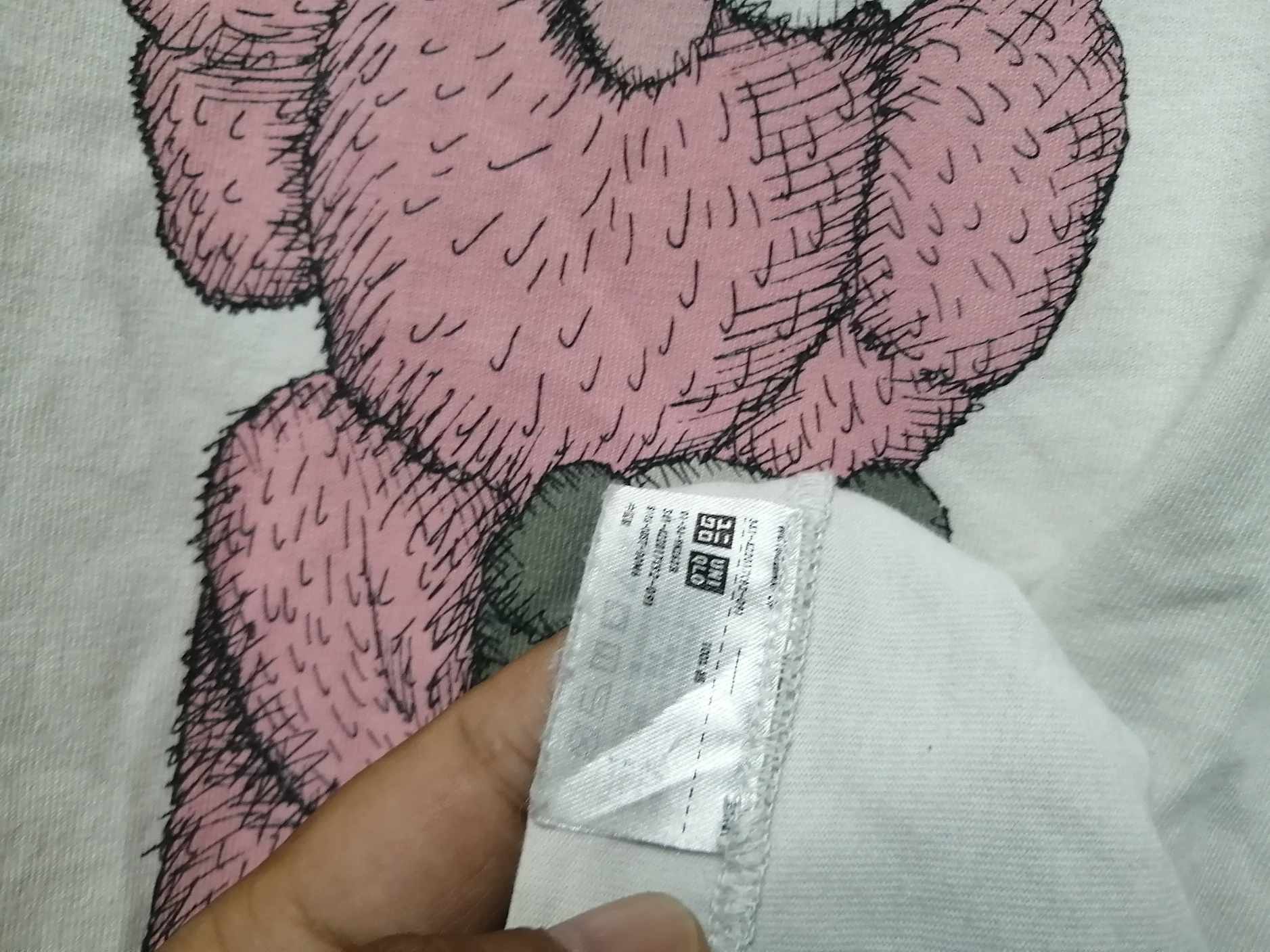 Japanese Brand × Kaws × Vintage KAWS TEE VERY RARE Size US M / EU 48-50 / 2 - 5 Thumbnail