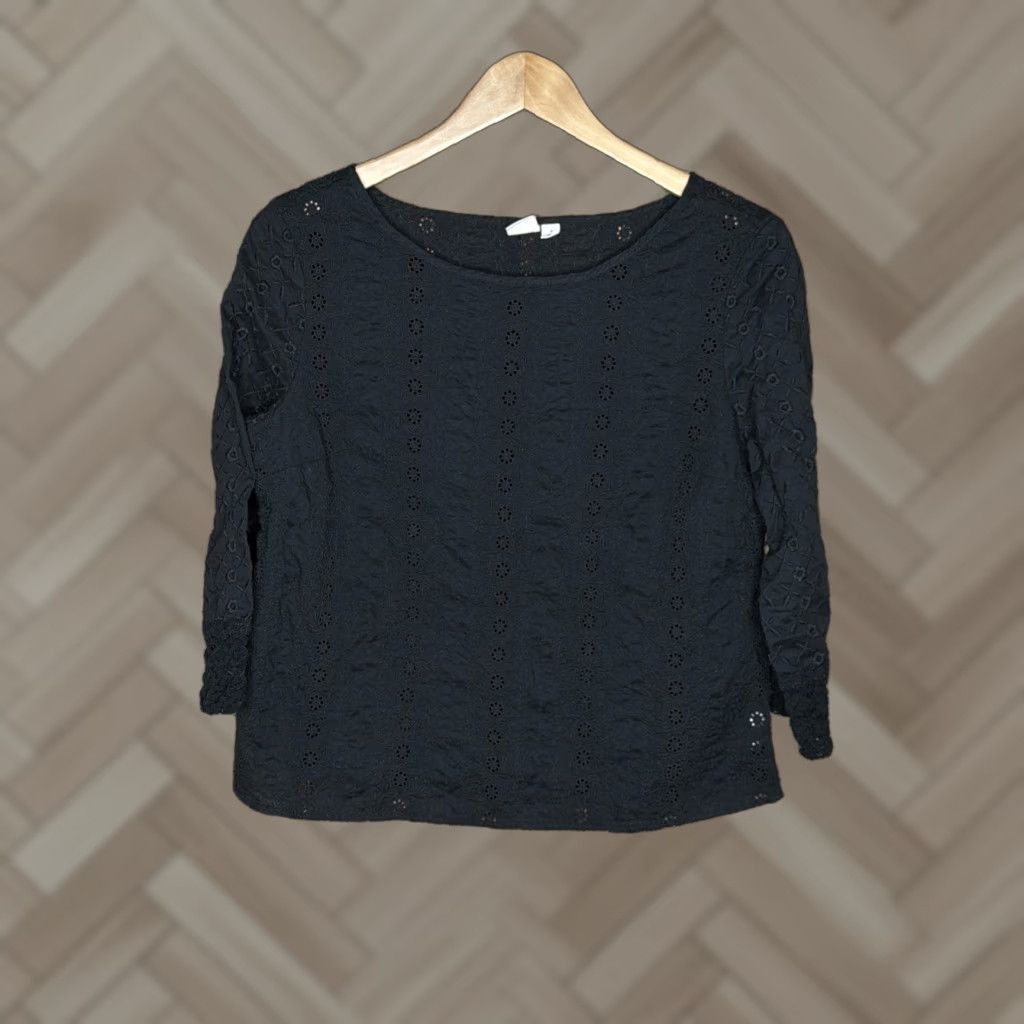 Gap GAP Blouse Shirt Black Eyelet Embroidered 3/4 Sleeve Crochet Trim Women's S Boho Chic Casual Top Size S / US 4 / IT 40 - 1 Thumbnail