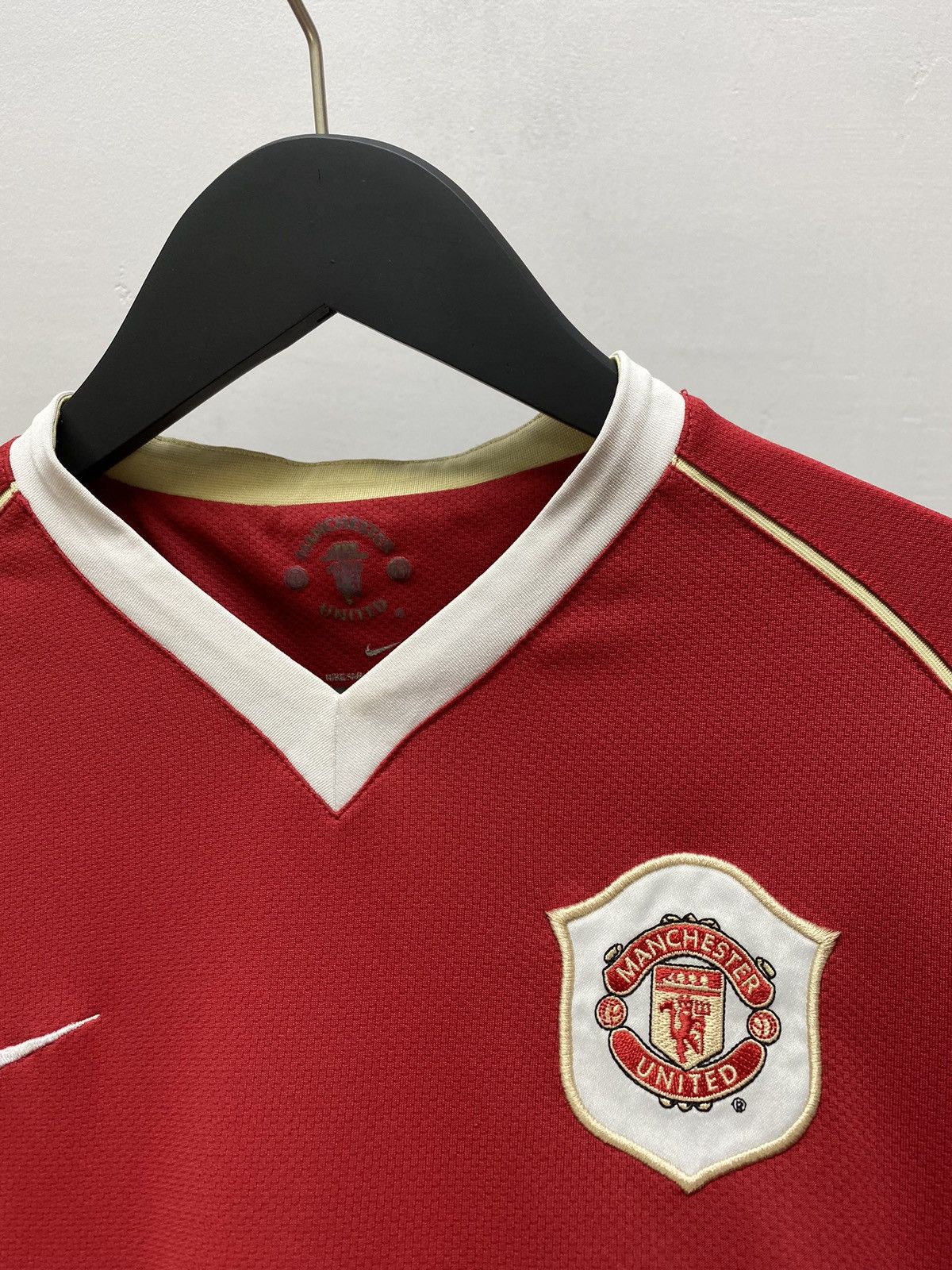 Vintage Manchester United vintage Nike Boys XL 2006-2007 jersey Size US S / EU 44-46 / 1 - 13 Thumbnail