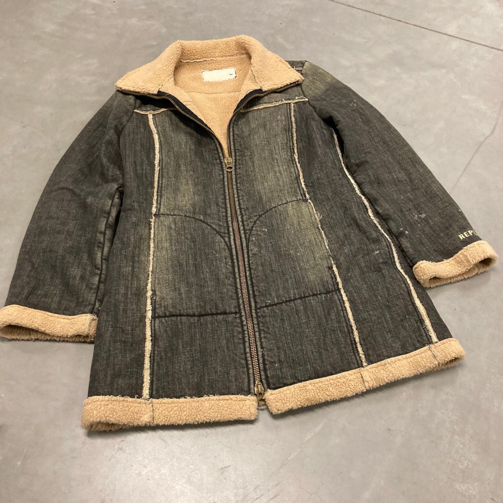 Vintage y2k Sherpa lined avant guard jacket Size US M / EU 48-50 / 2 - 1 Thumbnail