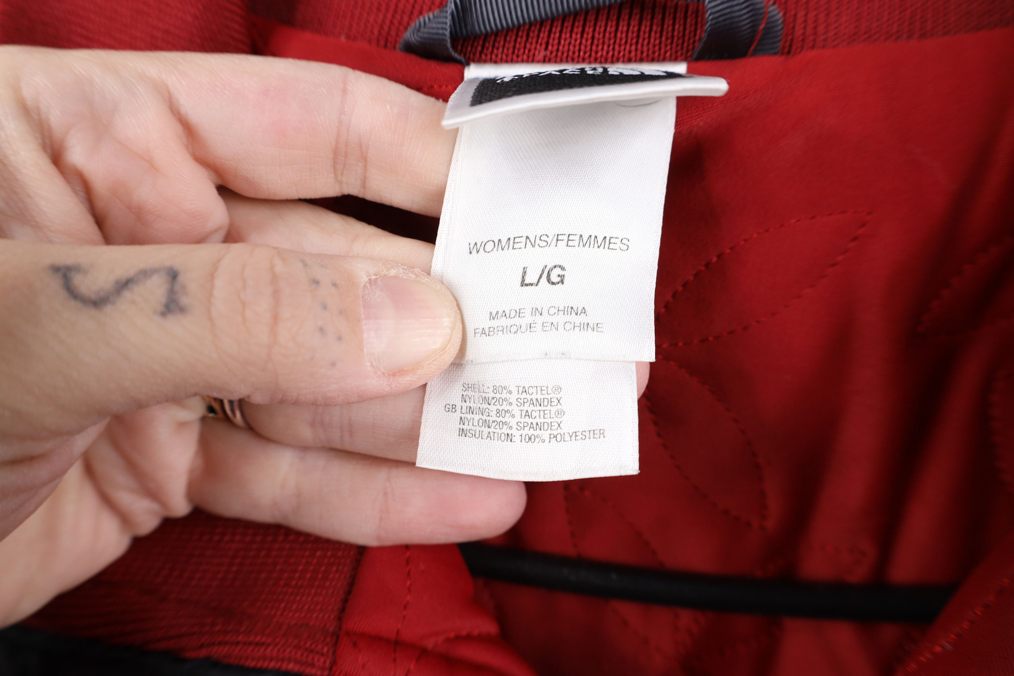 The North Face Vintage The North Face Flower Quilted Bomber Jacket Red Size L / US 10 / IT 46 - 10 Thumbnail