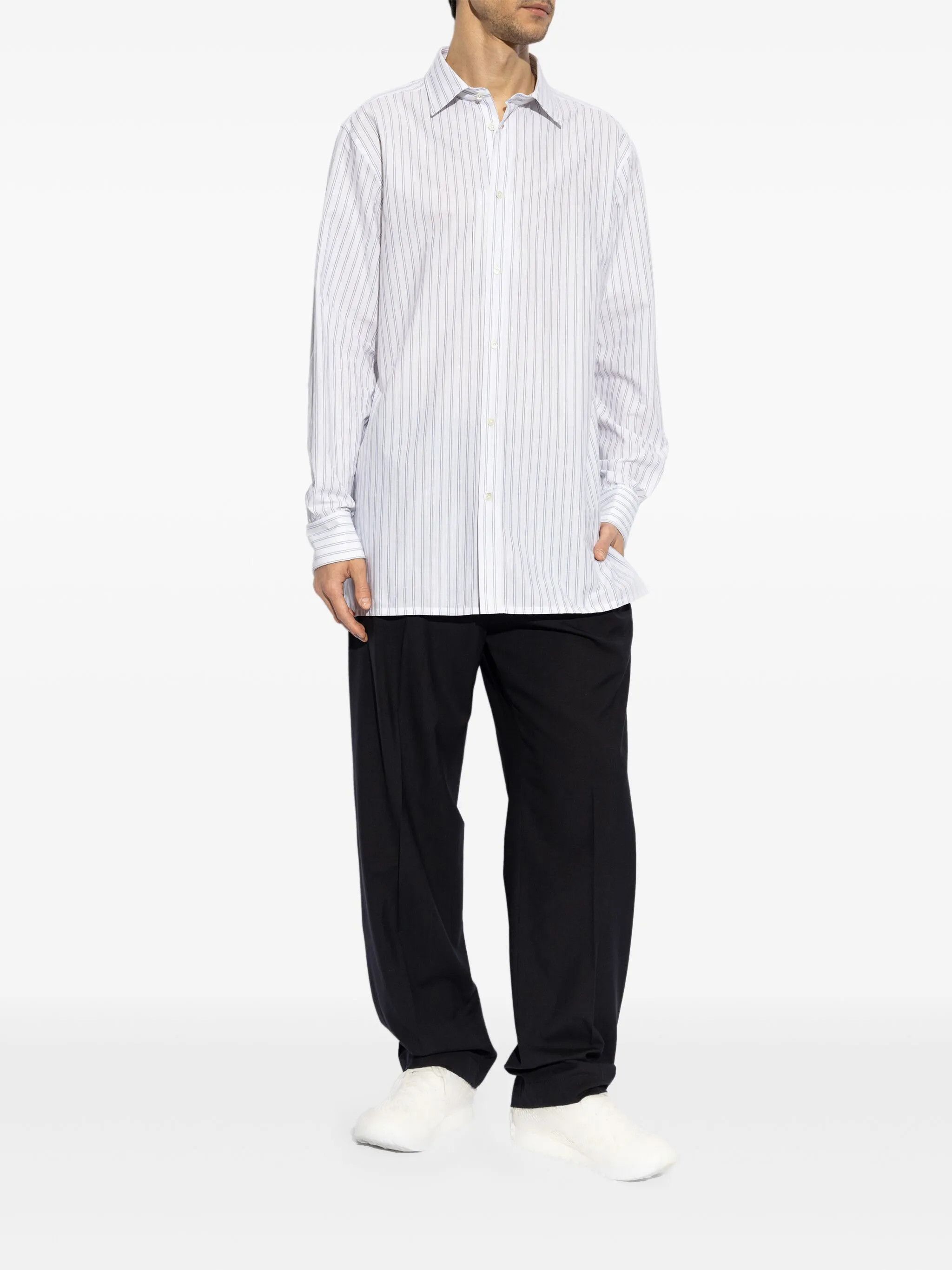 Maison Margiela o1w1db10126 Striped Shirt in White Size US XL / EU 56 / 4 - 2 Thumbnail