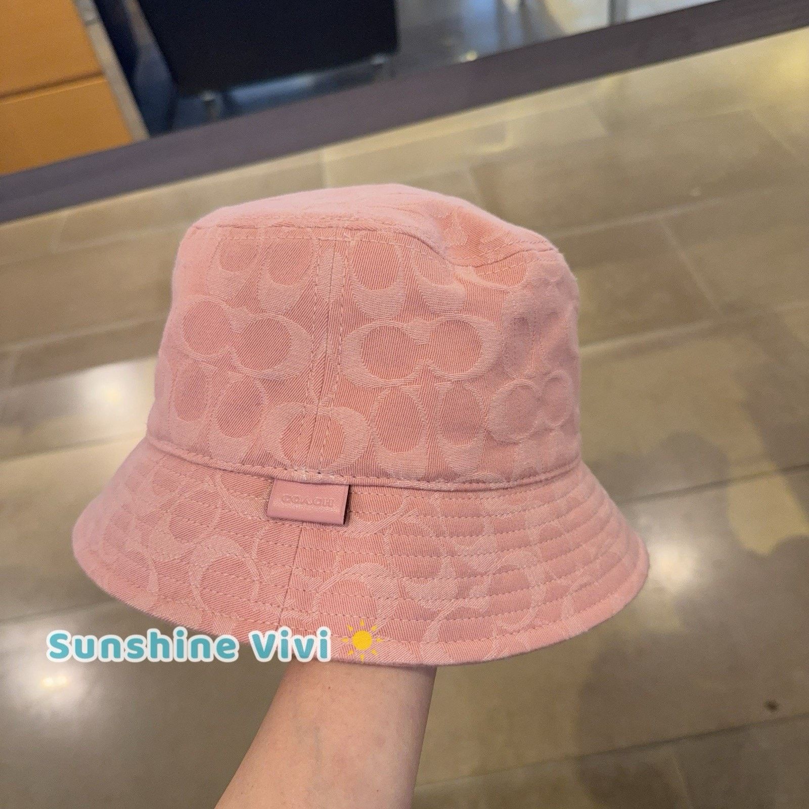 NWT Coach Signature Denim Bucket pink Hat xs/s CFI62 display picture 1