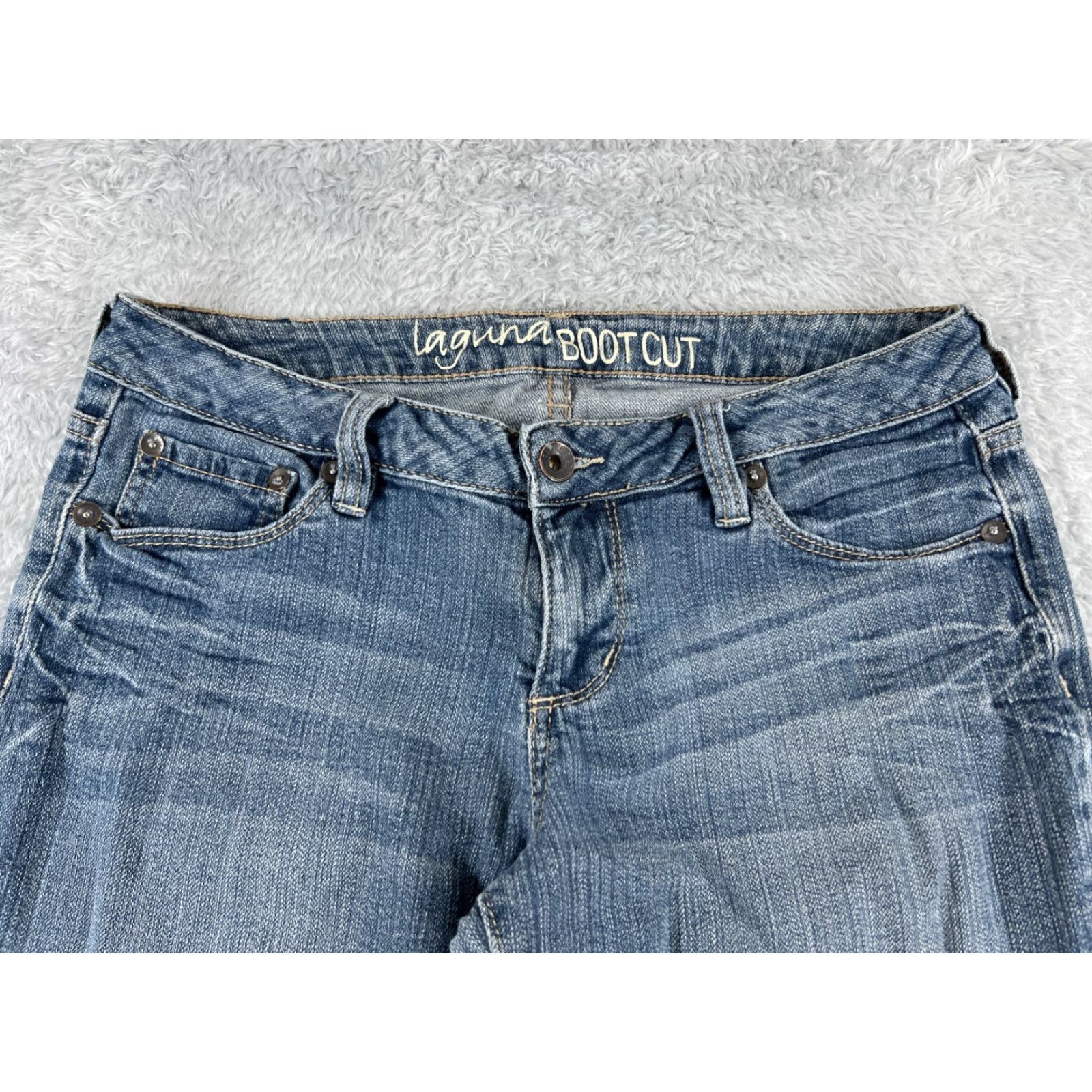 Vintage Bullhead Jeans Womens Bootcut Denim Blue 28x32 Low Rise 5-Pocket Stretch Cotton Blend 28 Denim Jeans Womens Size 28" / US 6 / IT 42 - 4 Thumbnail