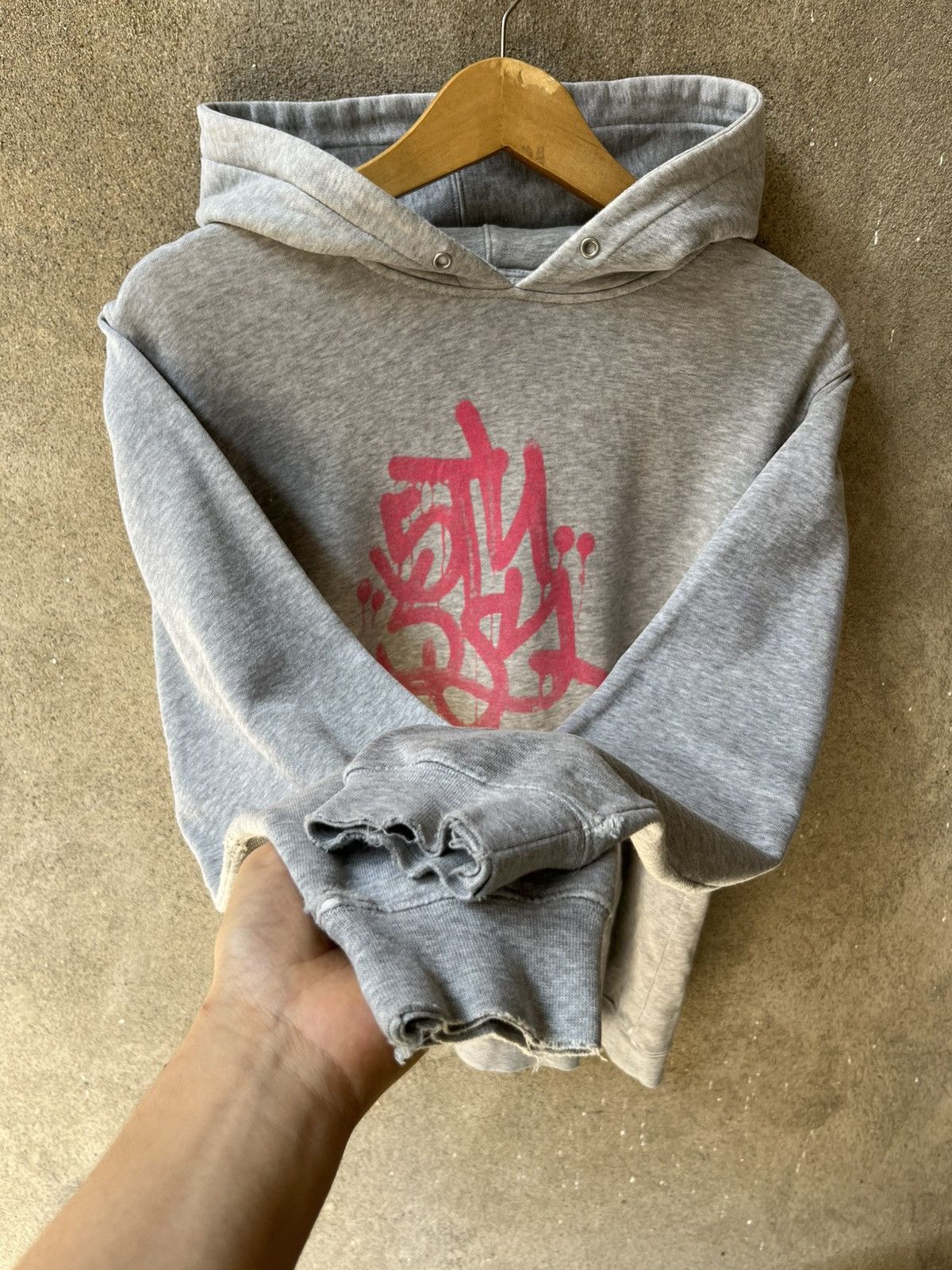Stussy Vintage stussy 2000s hoodie grafity Size US S / EU 44-46 / 1 - 4 Thumbnail