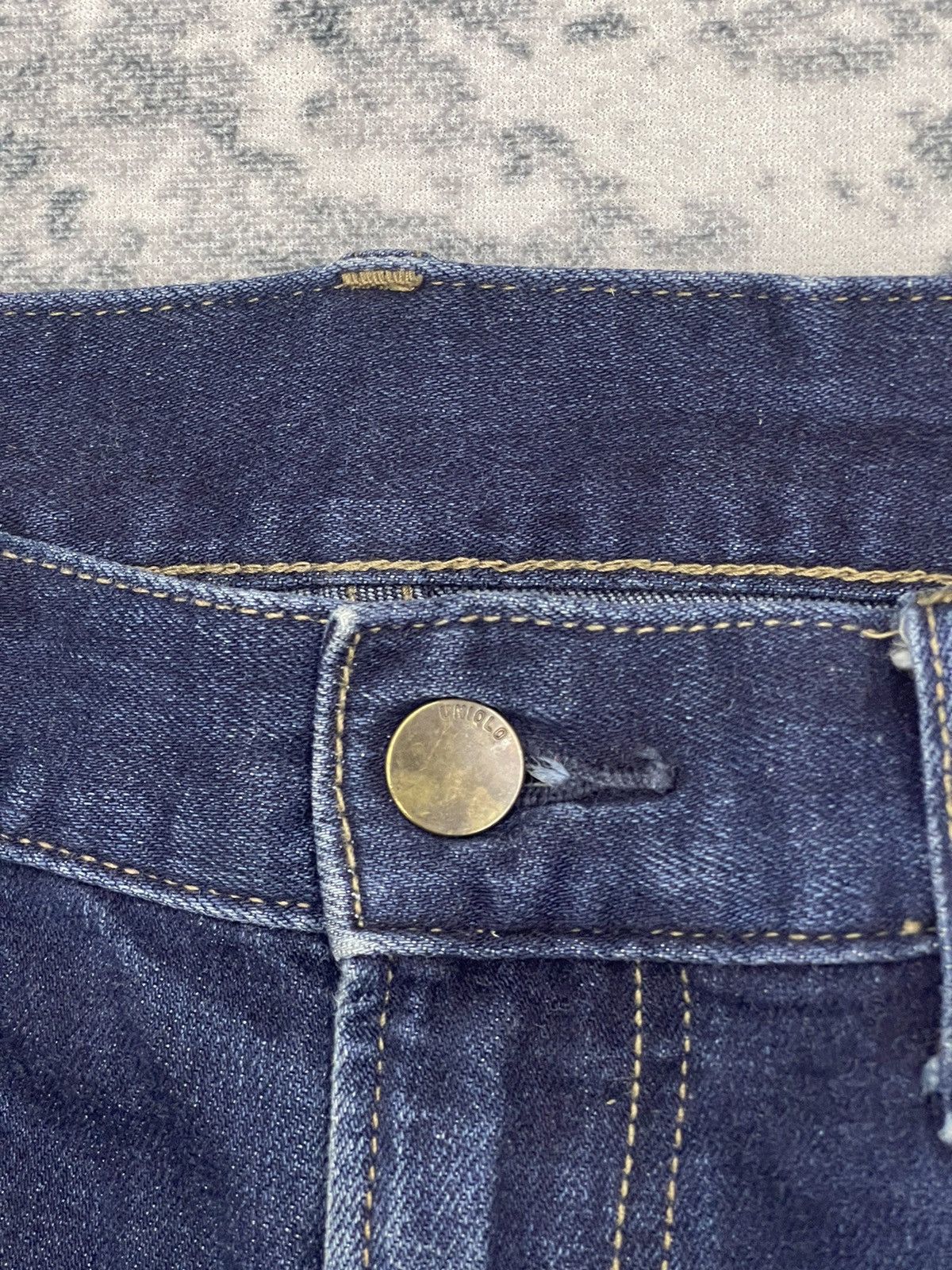 Uniqlo Uniqlo Slim Fit Selvedge Denim Size US 29 - 4 Thumbnail