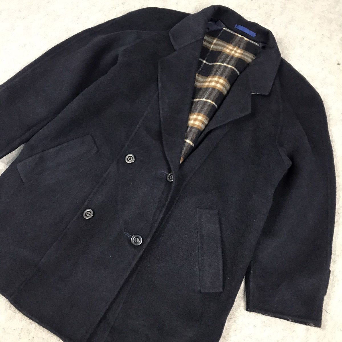 Burberry VINTAGE BURBERRY NAVY WOOL DOUBLE BREASTED COAT JACKET Size US M / EU 48-50 / 2 - 5 Thumbnail