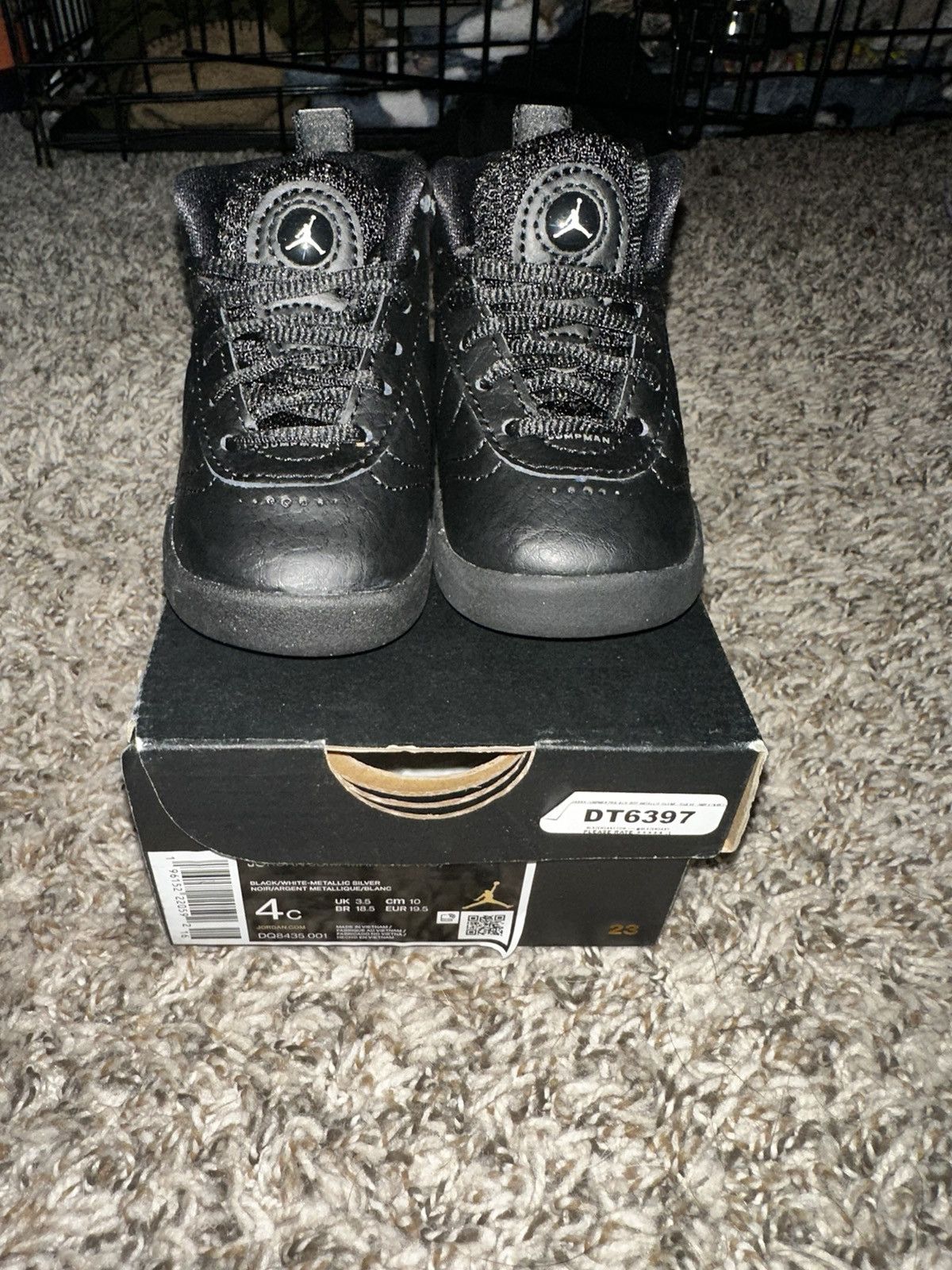 Jordan Brand Jordan Jumpman Pro TD Black Metallic Silver Size US 5 / EU 37 - 4 Thumbnail