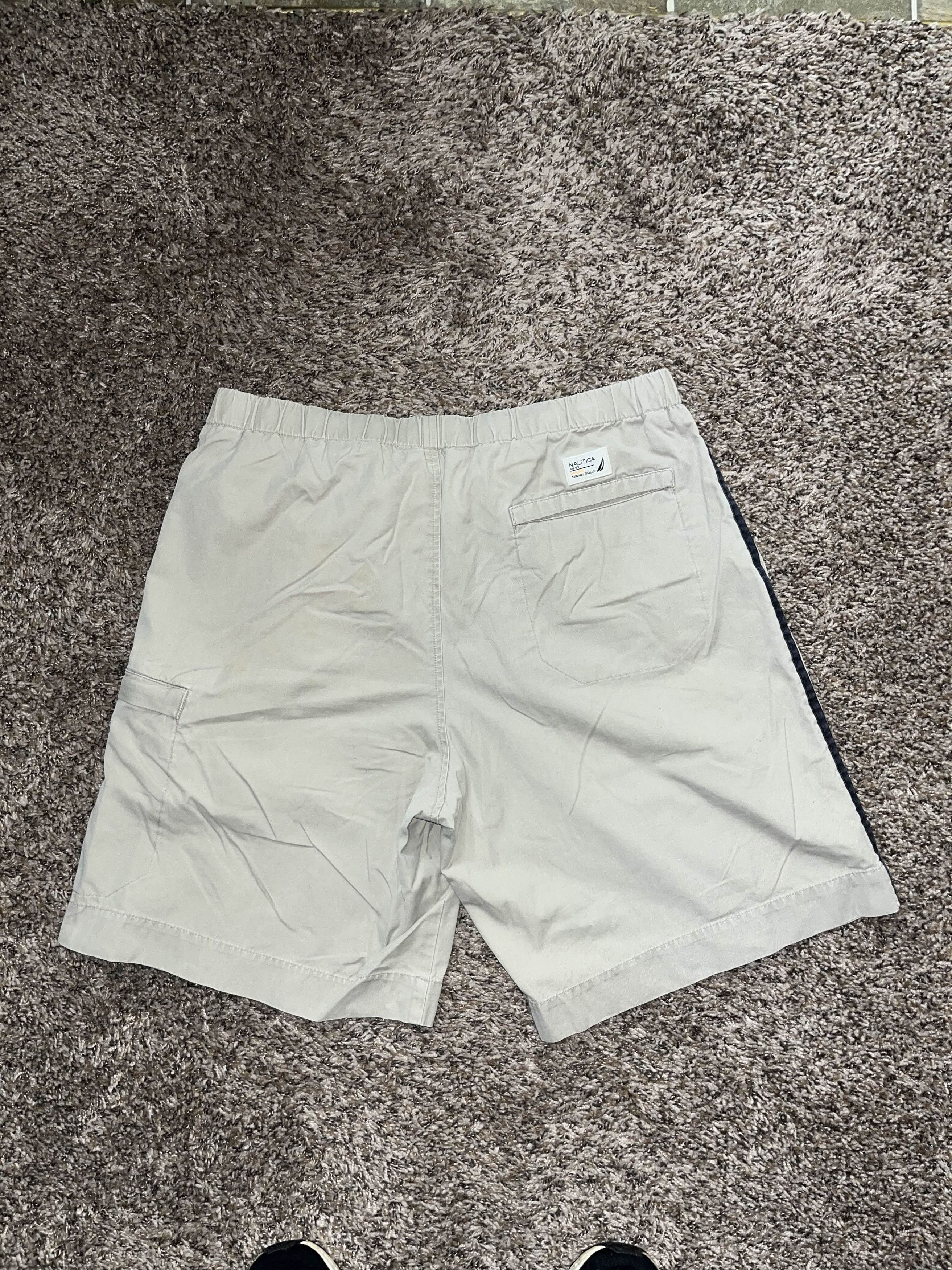 Nautica Y2K Nautica Explorer Striped Beige Shorts Size US 34 / EU 50 - 2 Thumbnail