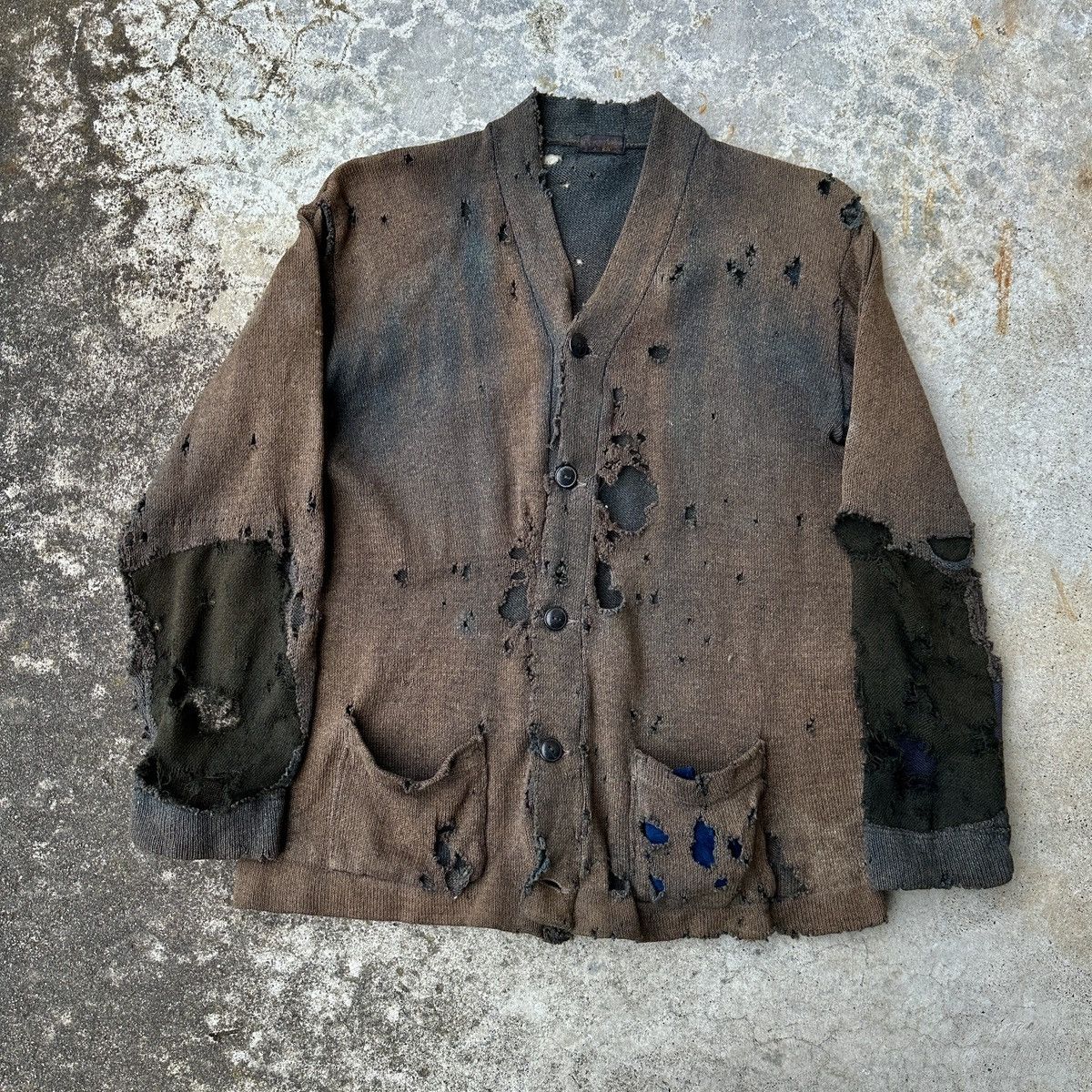 Vintage 1920s Trashed Dirty Zombified Wool Knitted Distress Cardigan Size US M / EU 48-50 / 2 - 1 Thumbnail