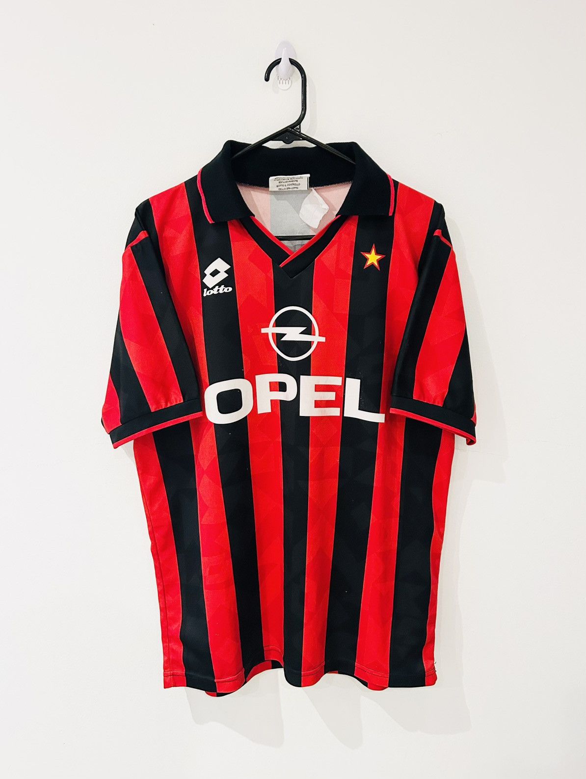 Lotto Sport × Vintage Ac milan 1994/95 home jersey Size US L / EU 52-54 / 3 - 1 Thumbnail